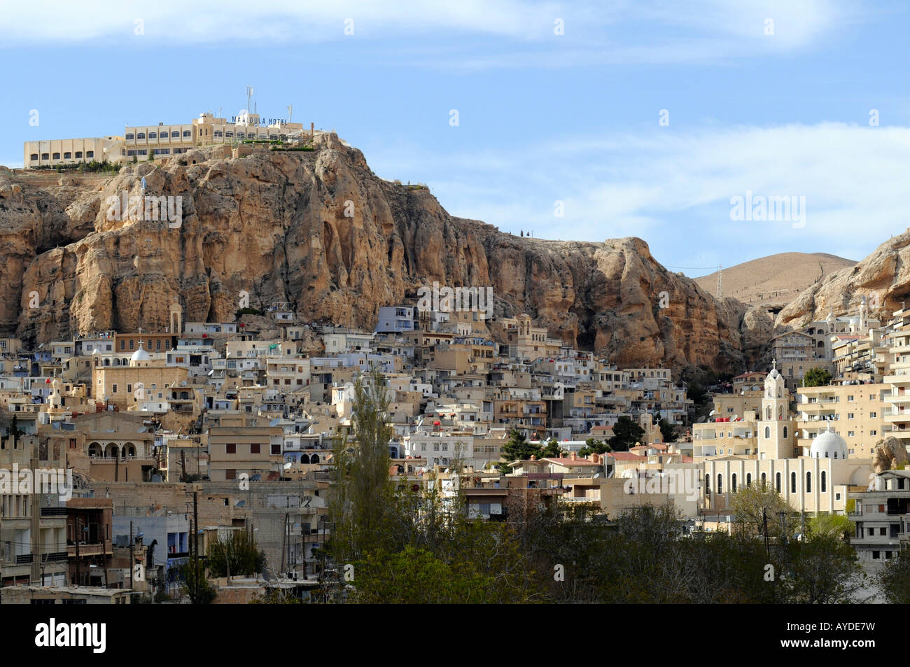 Die christlichen Dorf Malula oder Maalula unter Kalksteinfelsen, touristischen und Pilgerziel in Syrien Stockfoto