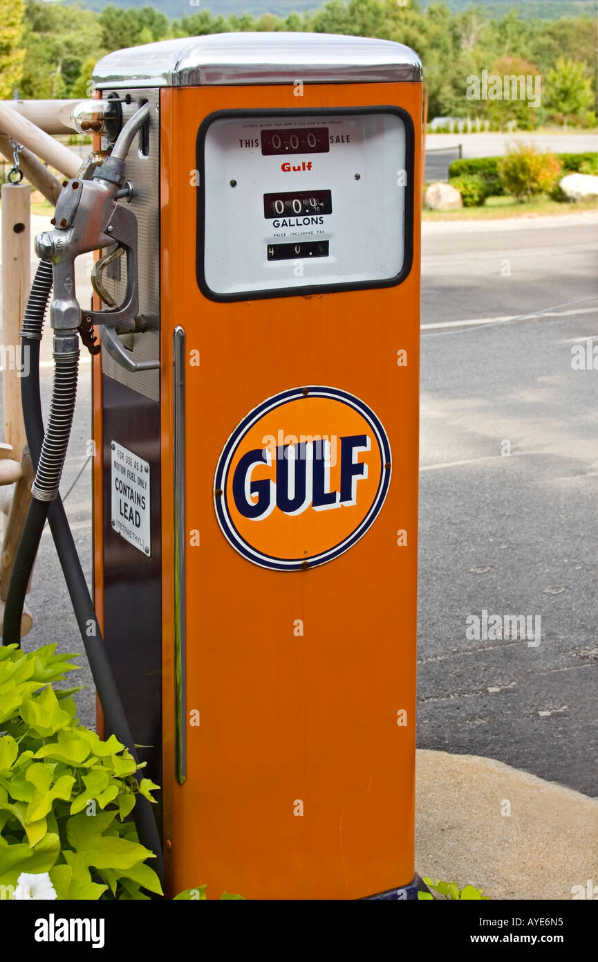 Ein Vintage Golf Benzin Pumpe Stockfoto