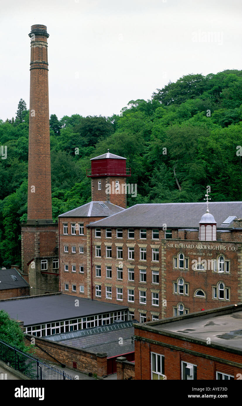 Masson Mill in der Nähe von Matlock, Derbyshire, England. 1796 Arkwright Wasser angetriebene industrielle Revolution Textilfabrik. Derwent Valley. Stockfoto