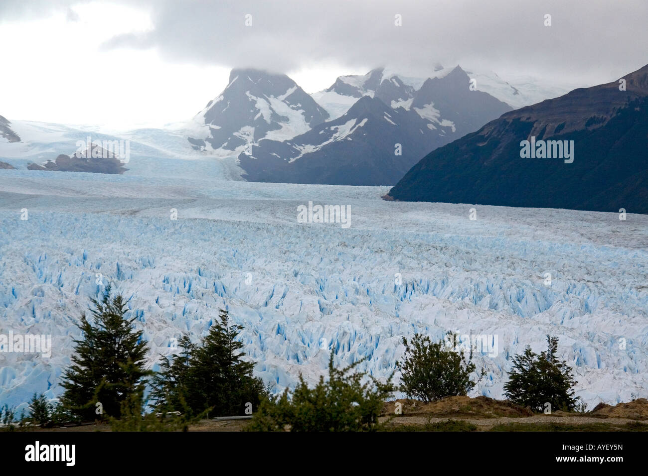 Der Perito-Moreno-Gletscher befindet sich im Los Glaciares Nationalpark in Patagonien Argentinien Stockfoto