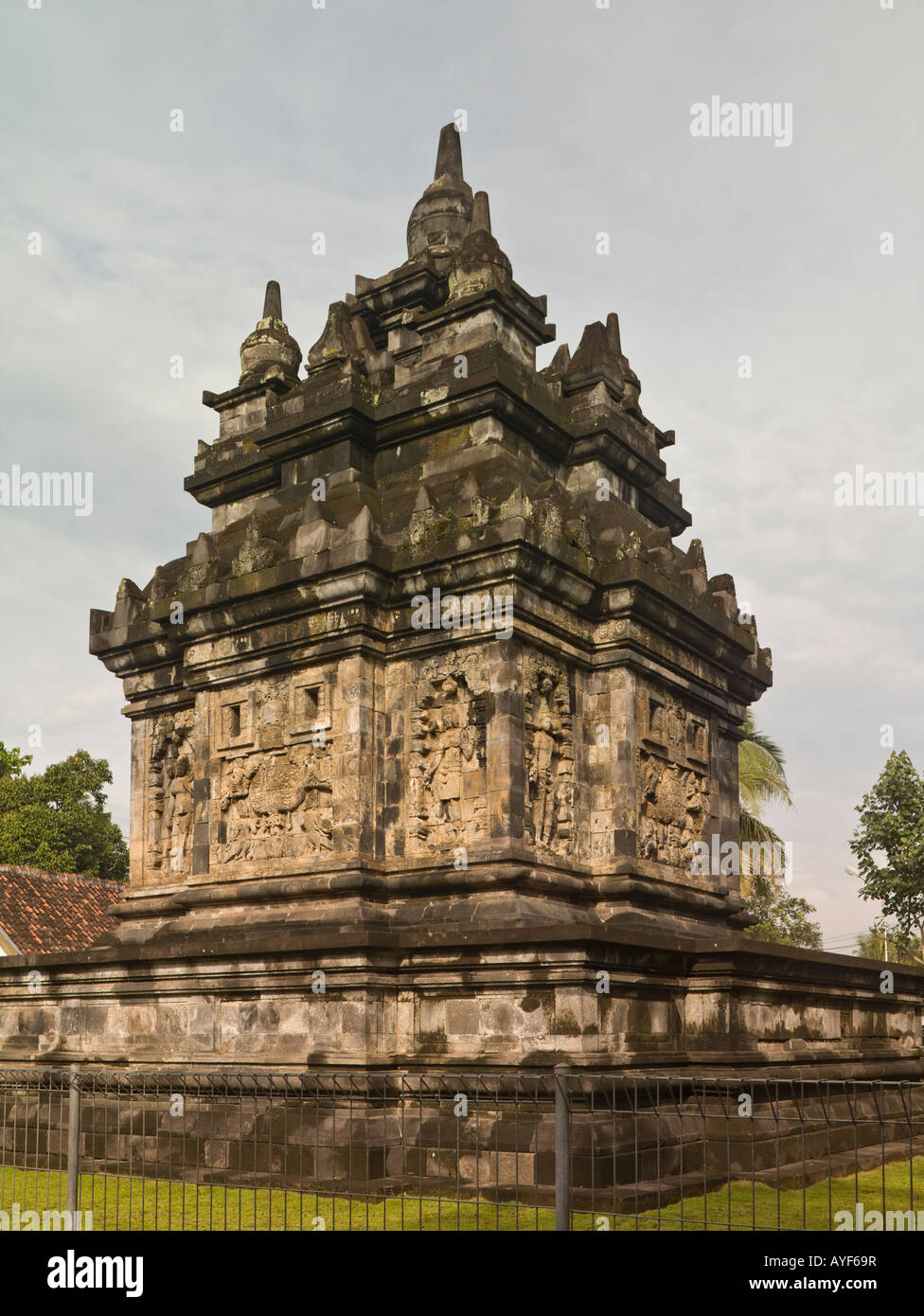 Candi Pawon von hinten, in der Nähe von Borobudur, Java, Indonesien Stockfoto