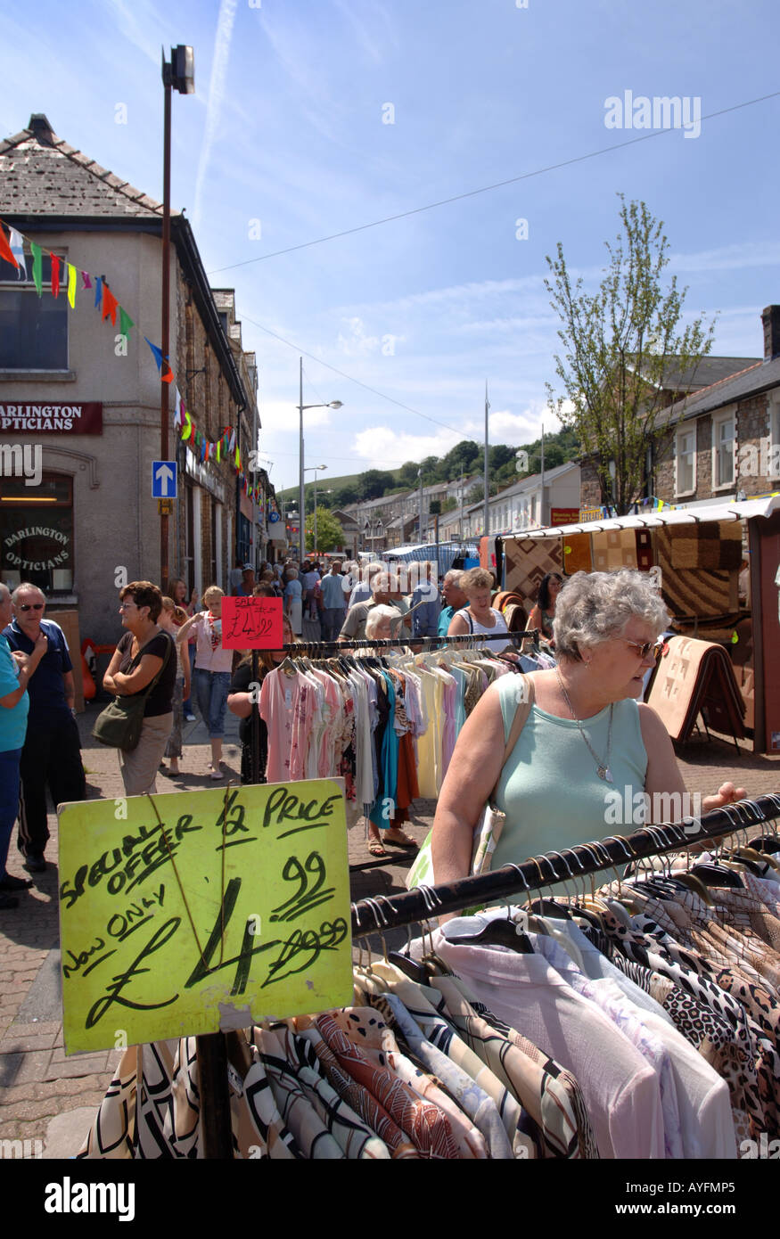 MARKTTAG IN EBBW VALE GWENT SOUTH WALES UK Stockfoto