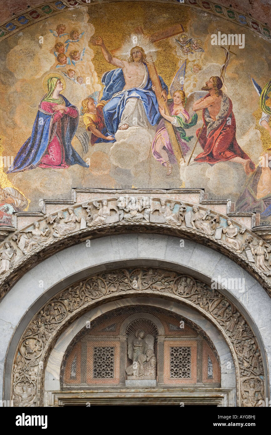 Mosaik-Detail auf der Exerior des Basilicia di San Marco Stockfoto