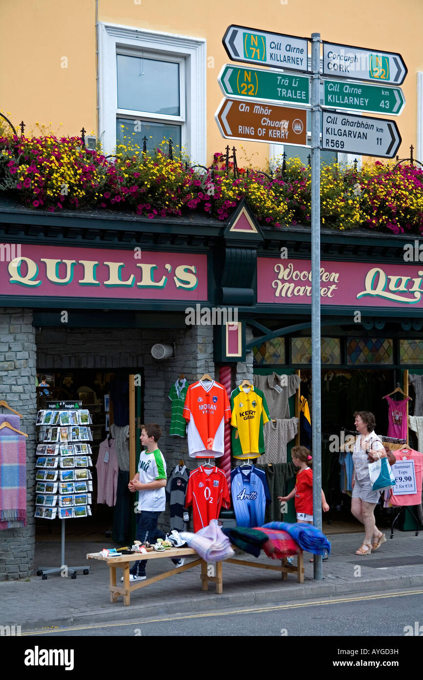 Quill store in kenmare town Fotos und Bildmaterial in hoher Auflösung