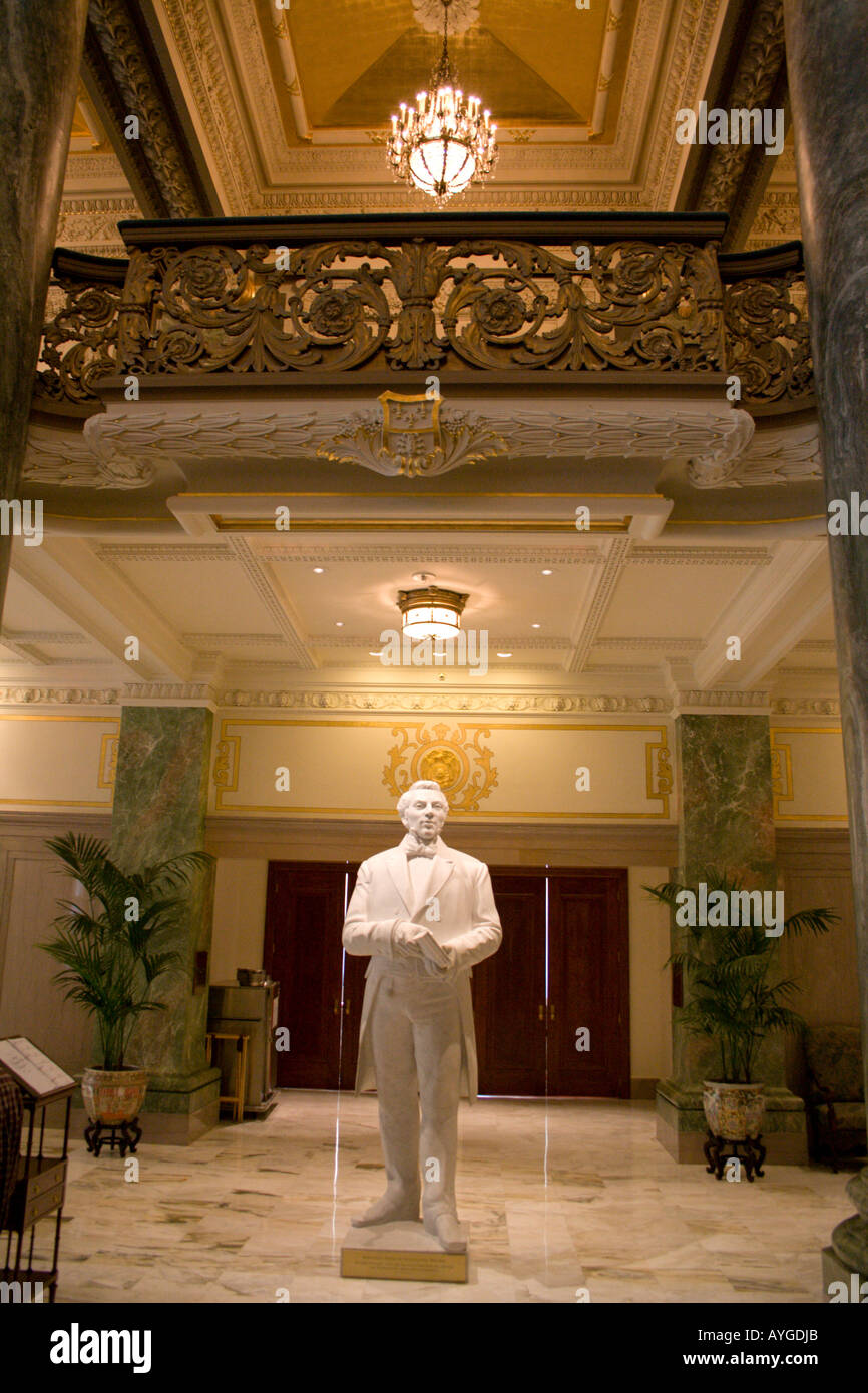 Marmorstatue von Brigham Young in einer riesigen Halle Salt Lake City Utah USA Stockfoto