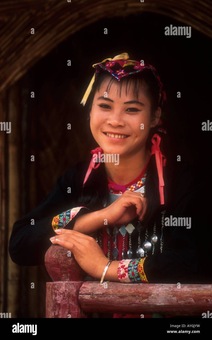 Miao-Minderheit Nationalität Frau auf der tropischen Insel Hainan Stockfoto