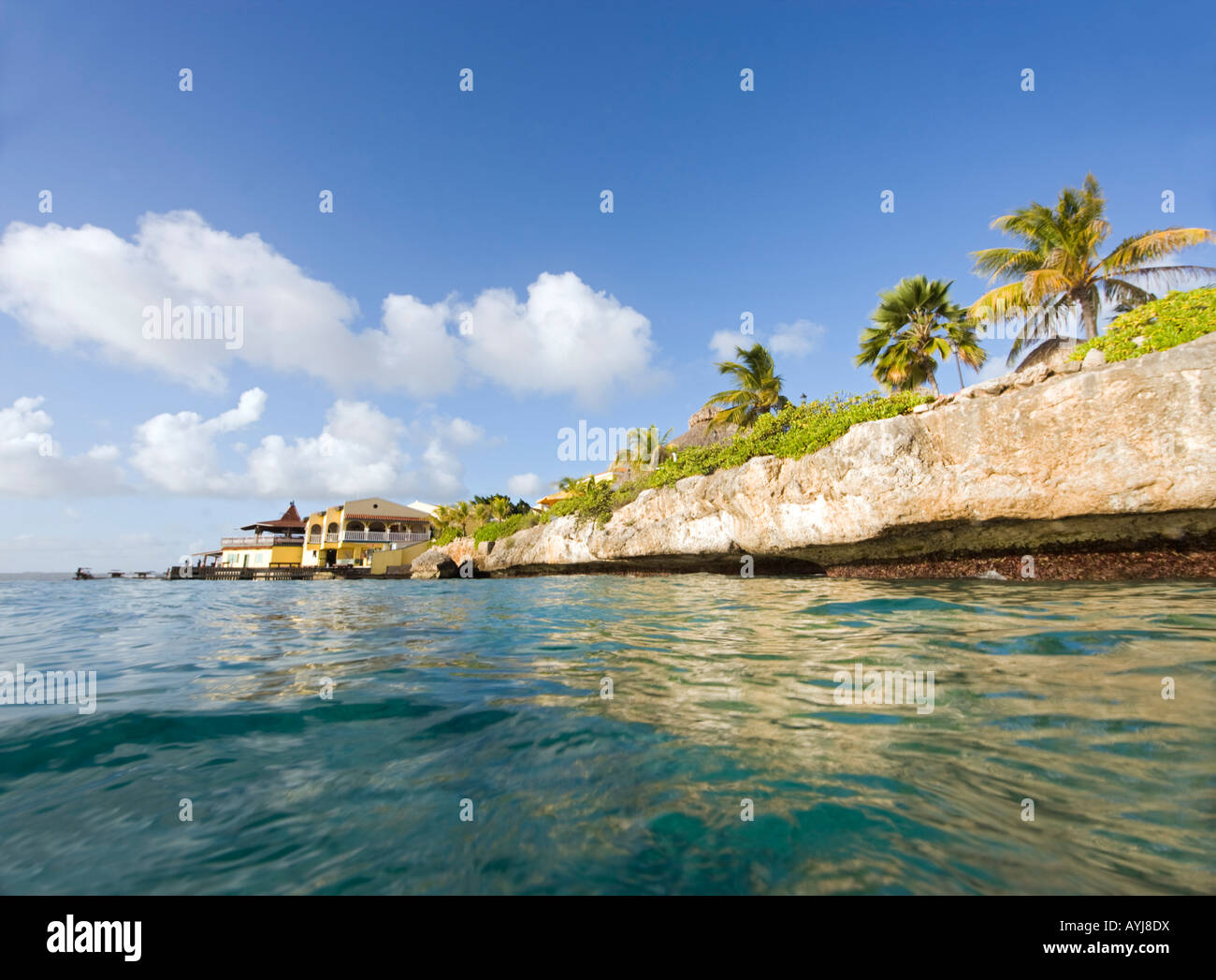 Blick auf Buddy Dive Resort Bonaire Netherland Antillies Stockfoto