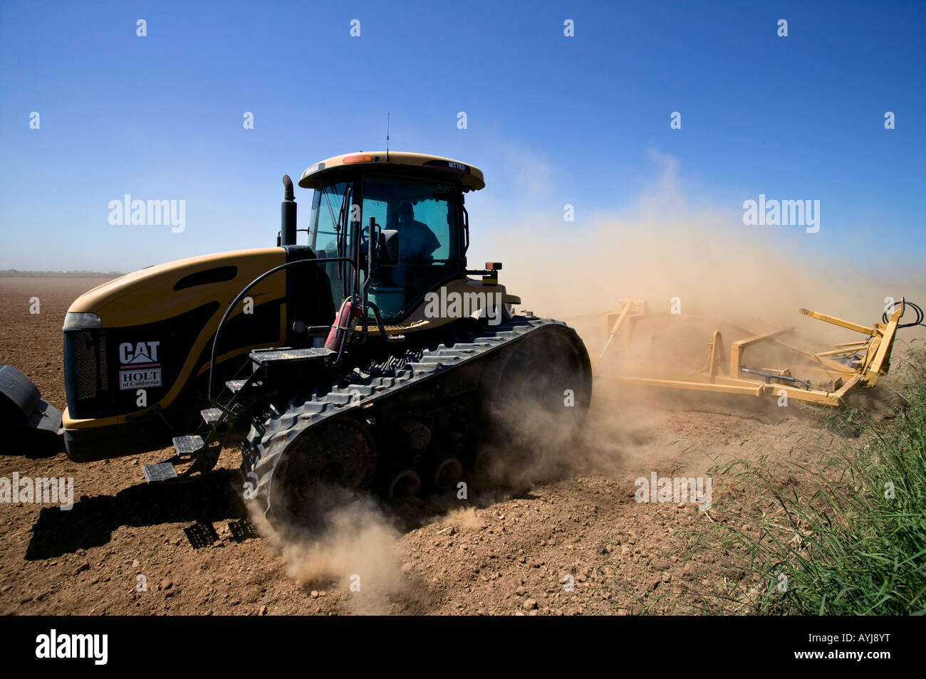 Landwirt Bodenbearbeitung Boden Stockfoto