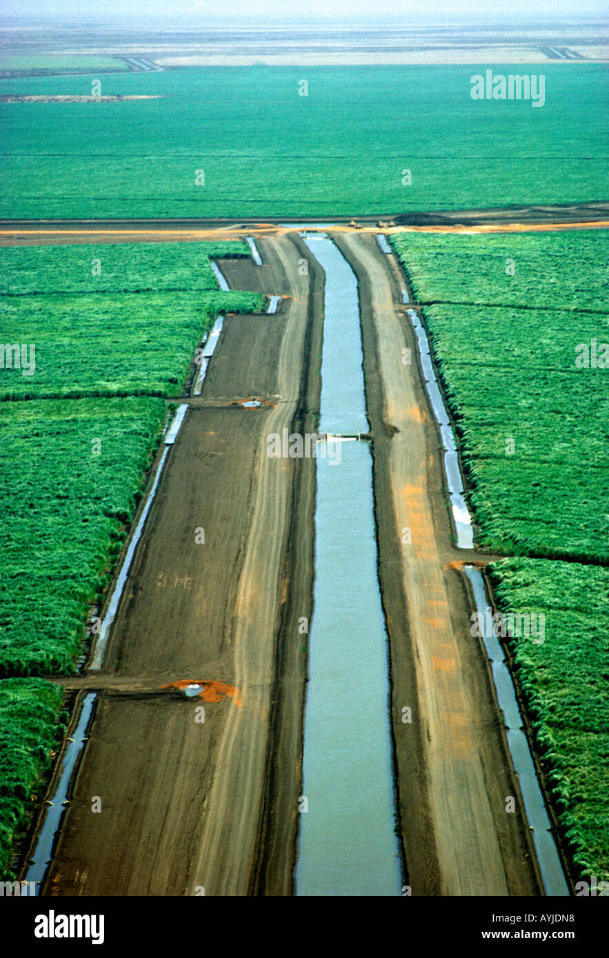 Kenana Sudan Aerial View Main Kanal Zucker Felder blauen Nils Boden Stockfoto