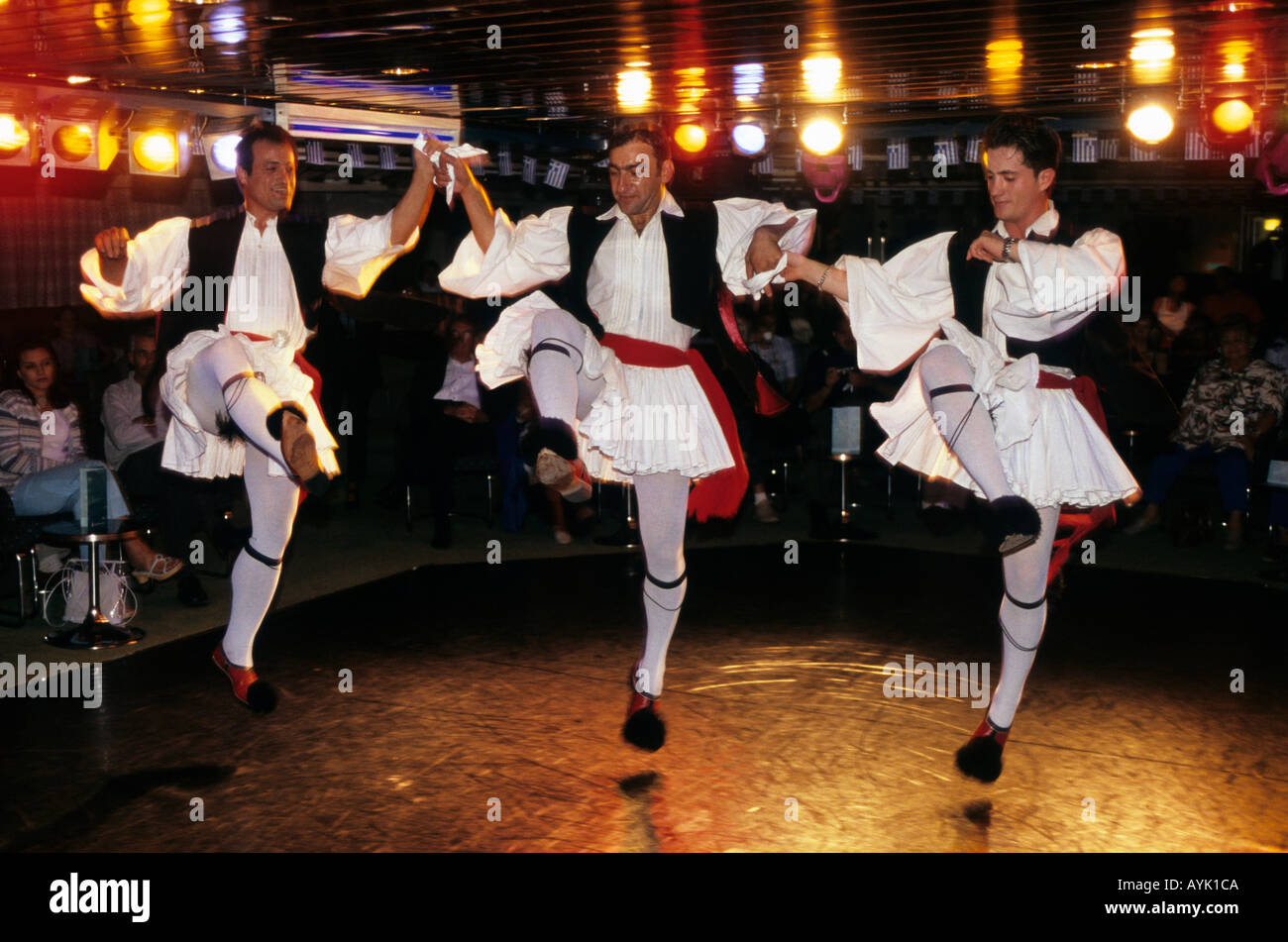 Hasapiko Fotos und Bildmaterial in hoher Auflösung Alamy