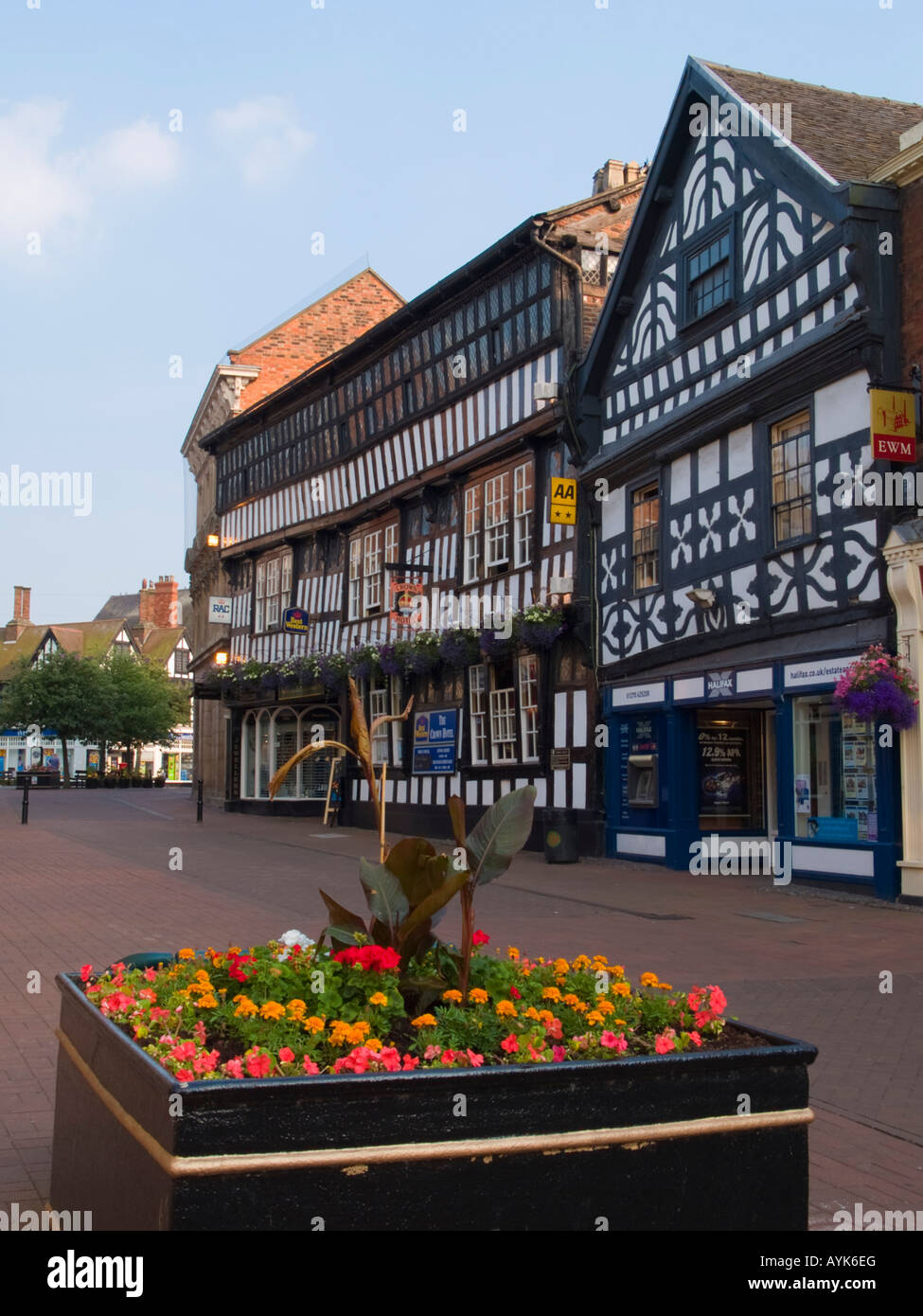 Fachwerk "CROWN HOTEL" 16. Jahrhundert historischen Coaching Inn Nantwich Cheshire England UK Stockfoto