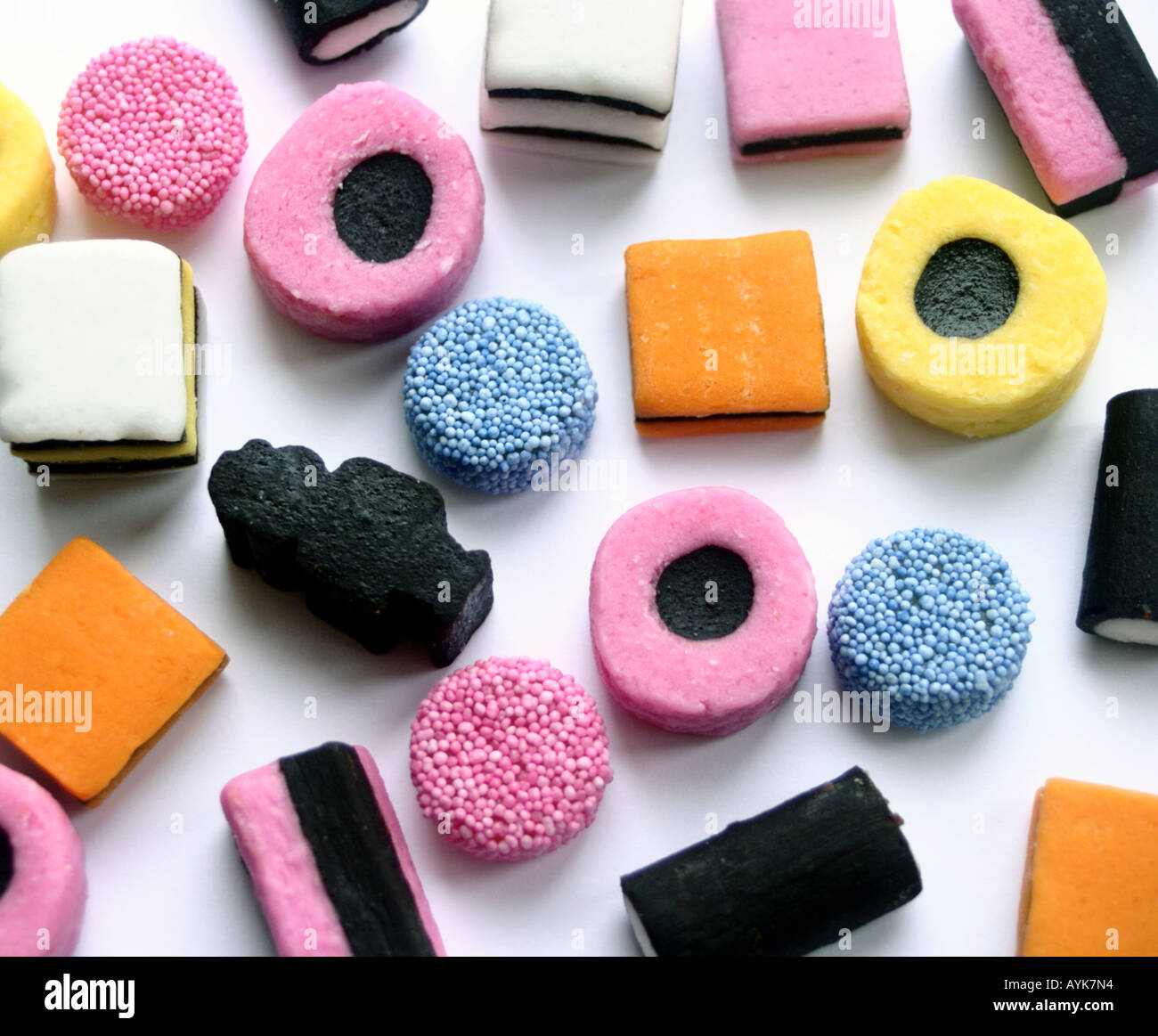 Süßigkeiten mit ein wenig Lakritze Allsorts. Stockfoto