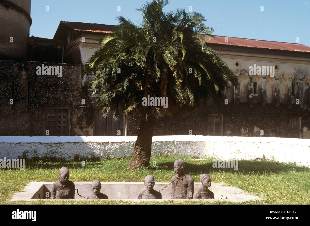 Slave-Denkmal auf dem Gelände des alten Sklavenmarkt in Stone Town, Sansibar, Tansania Stockfoto