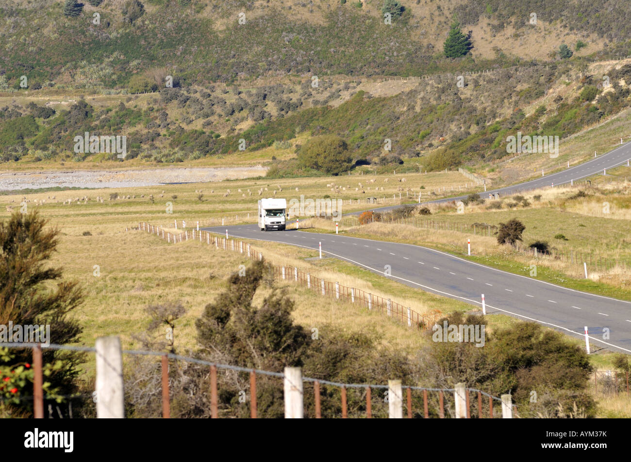 Wohnmobil in Lewis Pass, Neuseeland Stockfoto