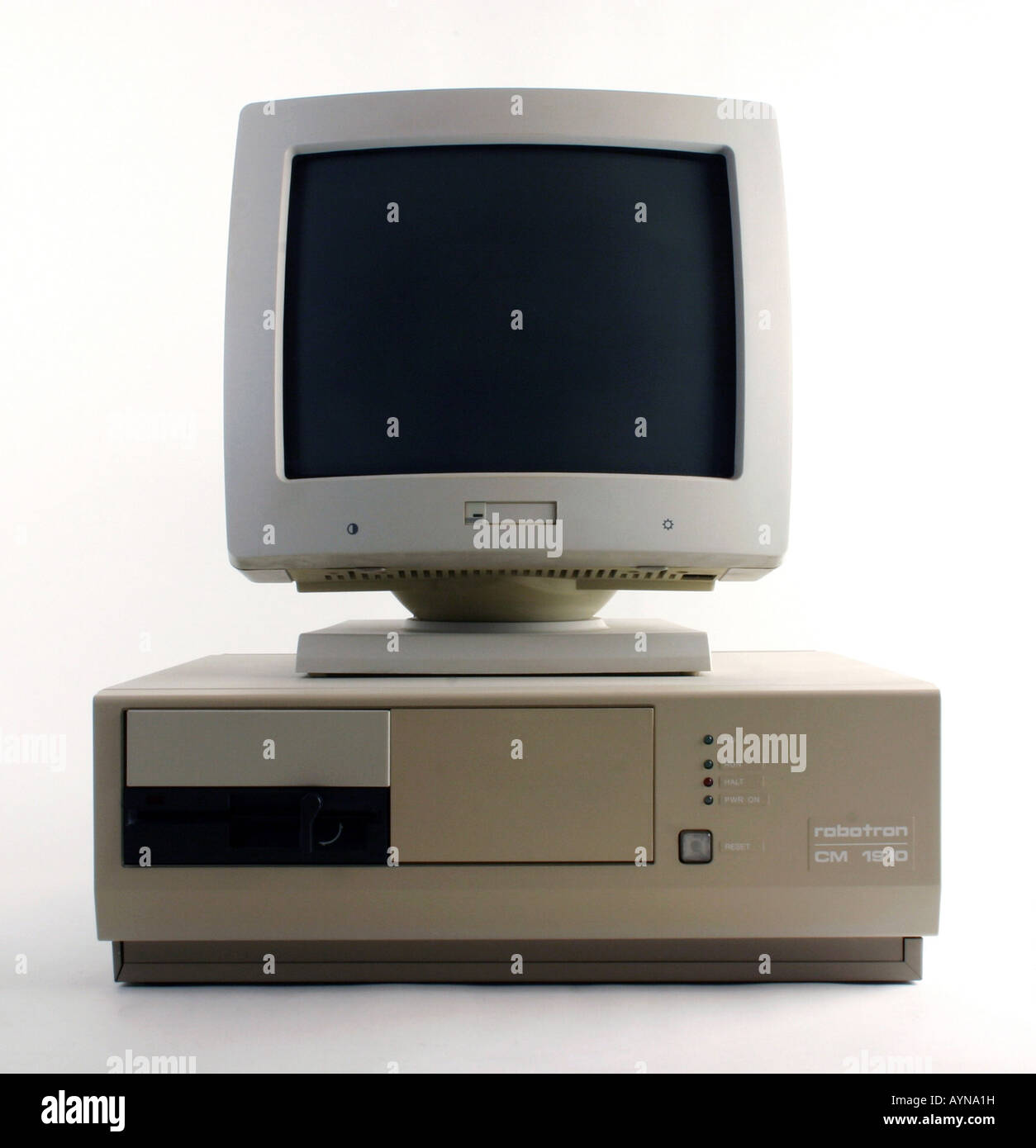 Computer/Elektronik, PC robotron CM 1910 und Monitor K 7233, hergestellt vom CM 1910, Kombinat Robotron Elektronik Dresden, 1989, Projekt, Monitor hergestellt vom Kombinat Buchungsmaschinen Karl-Marx-Stadt, 1989, Projekt, DDR, Deutsche Demokratische Republik, Computer, historisch, historisch, 20. Jahrhundert, 1980er Jahre, Stockfoto