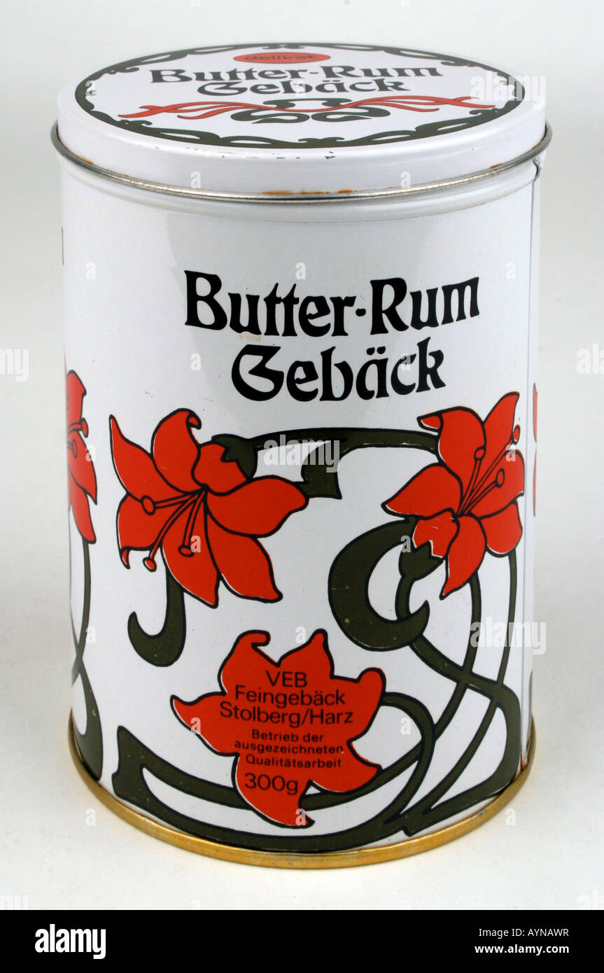 Lebensmittel, Gebäck, Blechgebäck "Butterrum-Gebäck", hergestellt vom Kombinat Feingebaeck Stolberg/Harz für das DDR-Handelsunternehmen Delikat, DDR, 1981, Stockfoto
