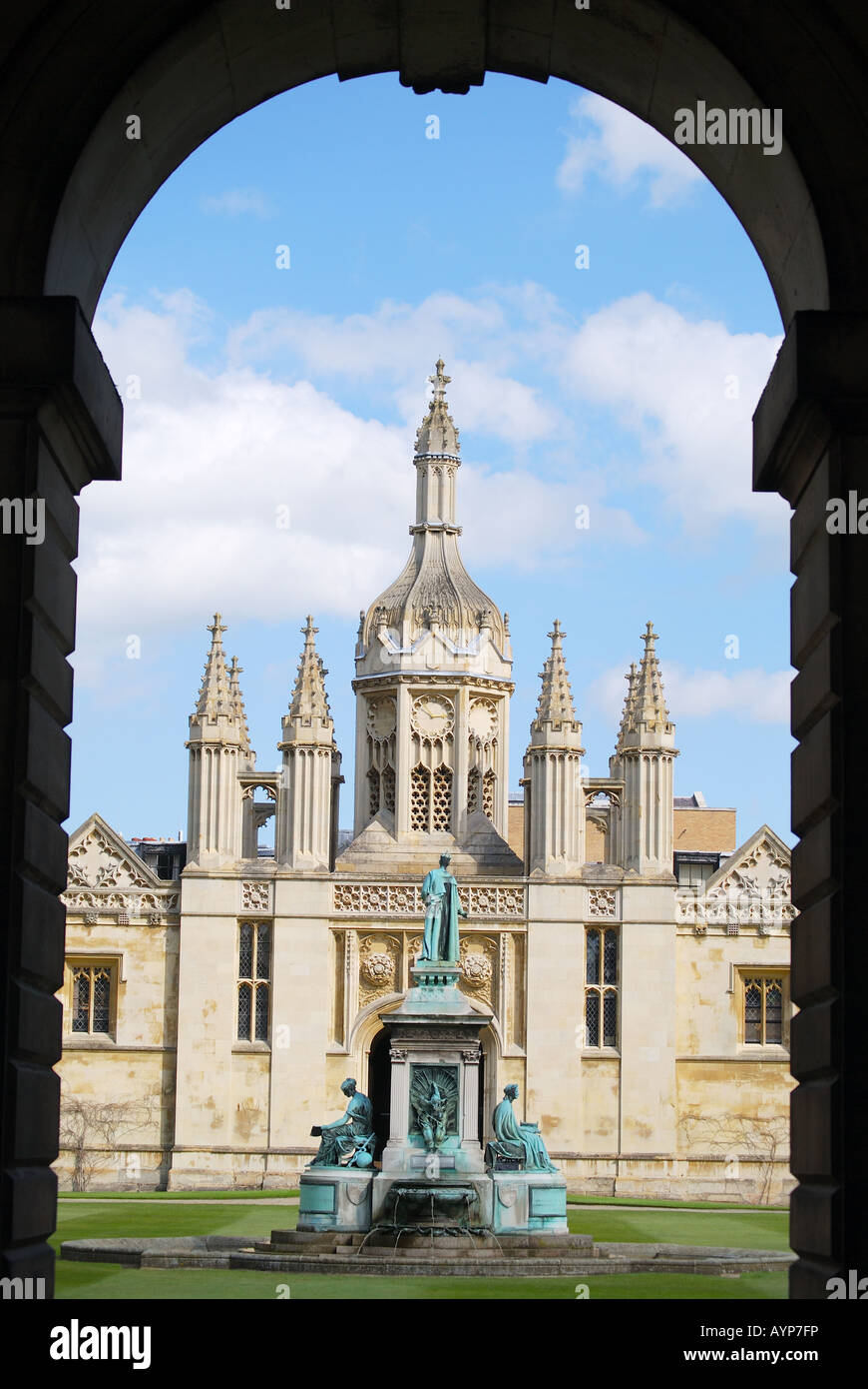 Vordere Hof und Torhaus, Kings College, Cambridge, Cambridgeshire, England, Vereinigtes Königreich Stockfoto