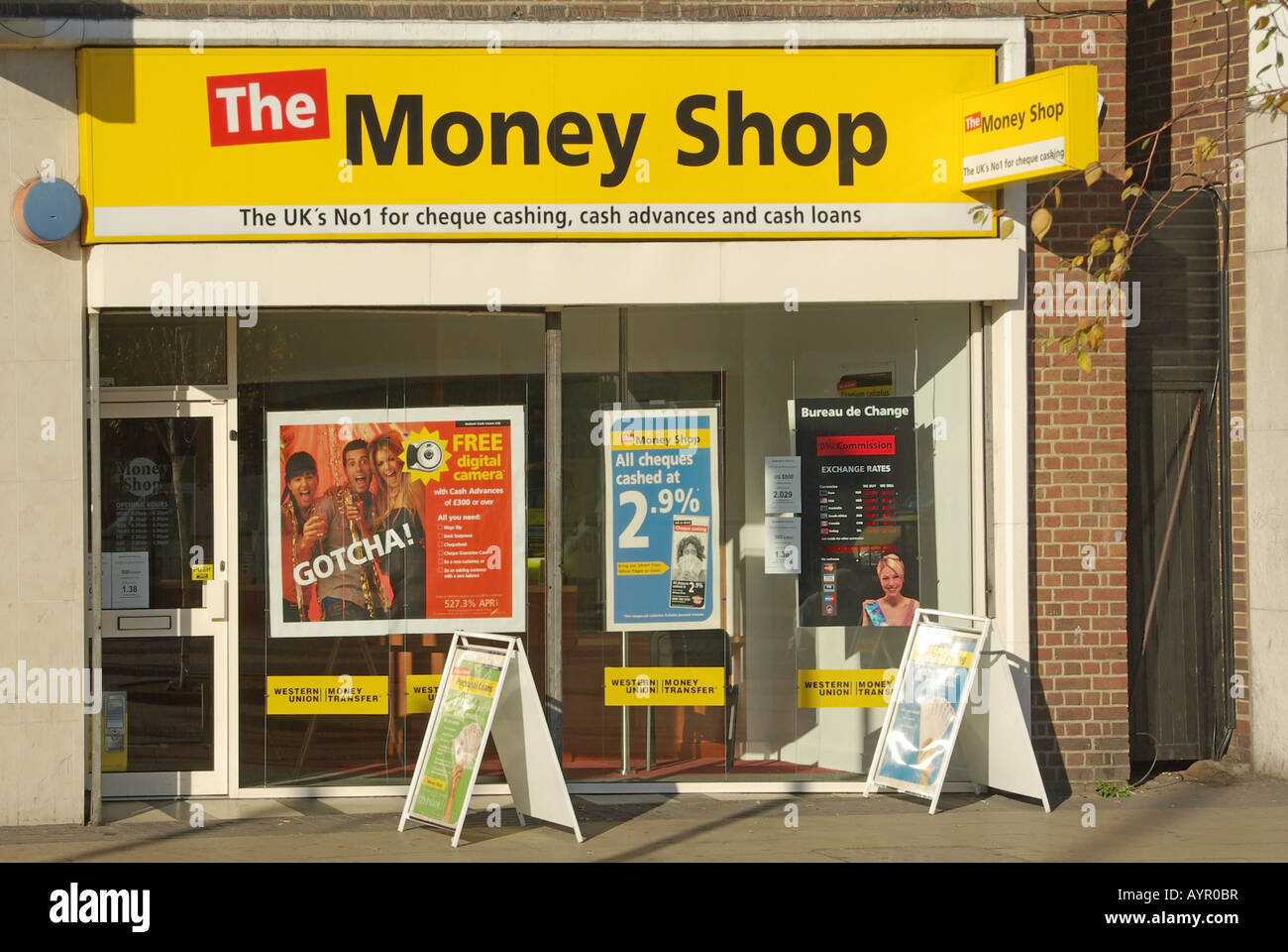 Filiale Räumlichkeiten des The Money Shop Stockfoto