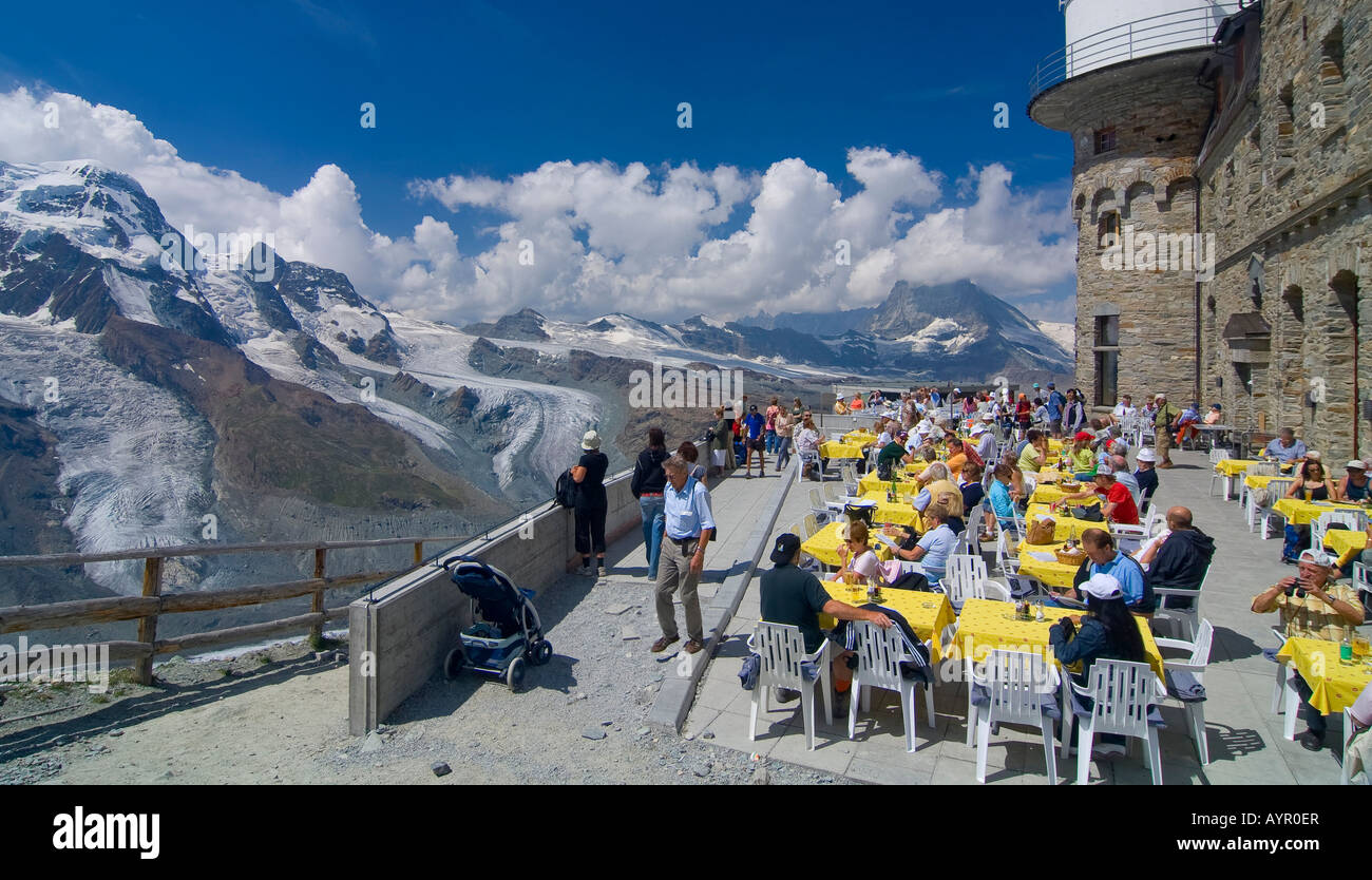 Alpine Restaurant am Mt. Gronergrat, Wallis, Schweiz Stockfoto