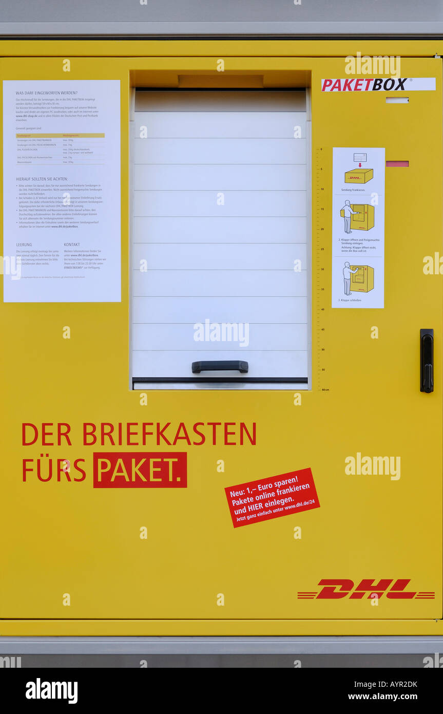 DHL Paket, Paket Stockfoto