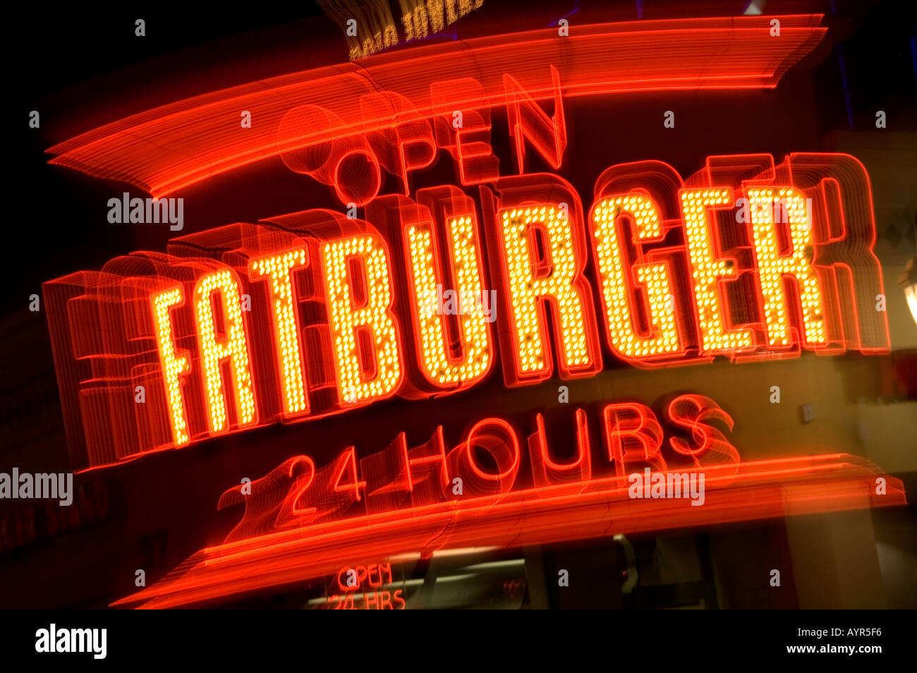 NEON SIGN WERBUNG FATBURGER HAMBURGER SCHNELLIMBIß 24 STUNDEN GEÖFFNET LAS VEGAS NEVADA, VEREINIGTE STAATEN VON AMERIKA USA Stockfoto
