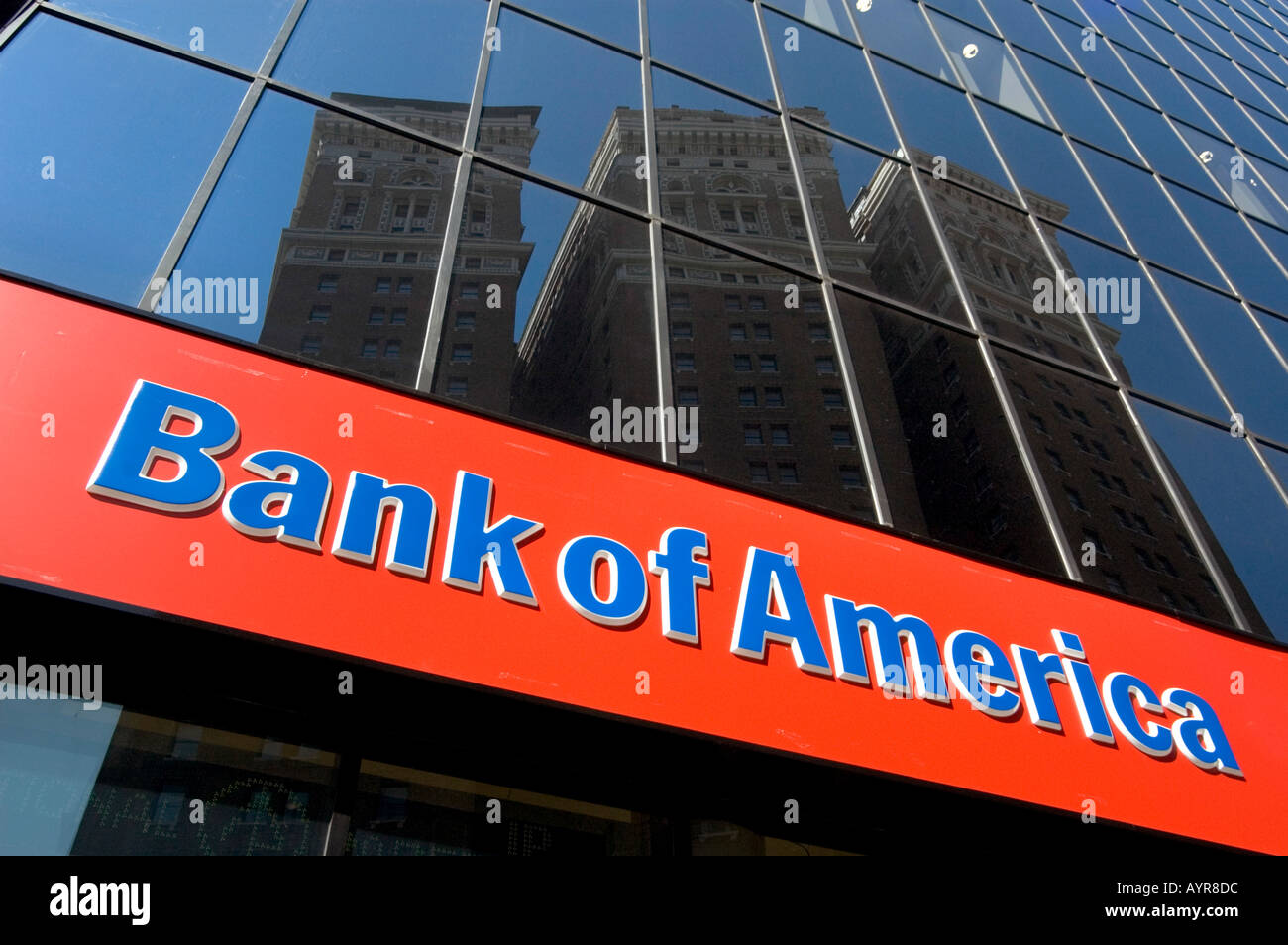 BANK OF AMERICA MELDEN AUF AST - MIDTOWN MANHATTAN NEW YORK CITY USA Stockfoto
