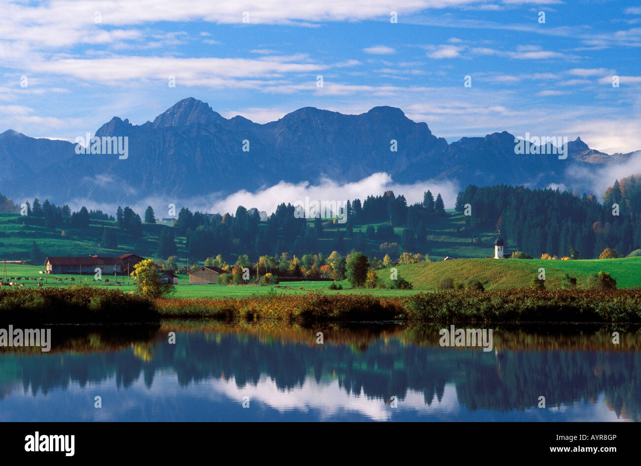 Huttlerweiher Teich, Rosshaupten, Ost-Allgäu, Bayern, Deutschland, Europa Stockfoto