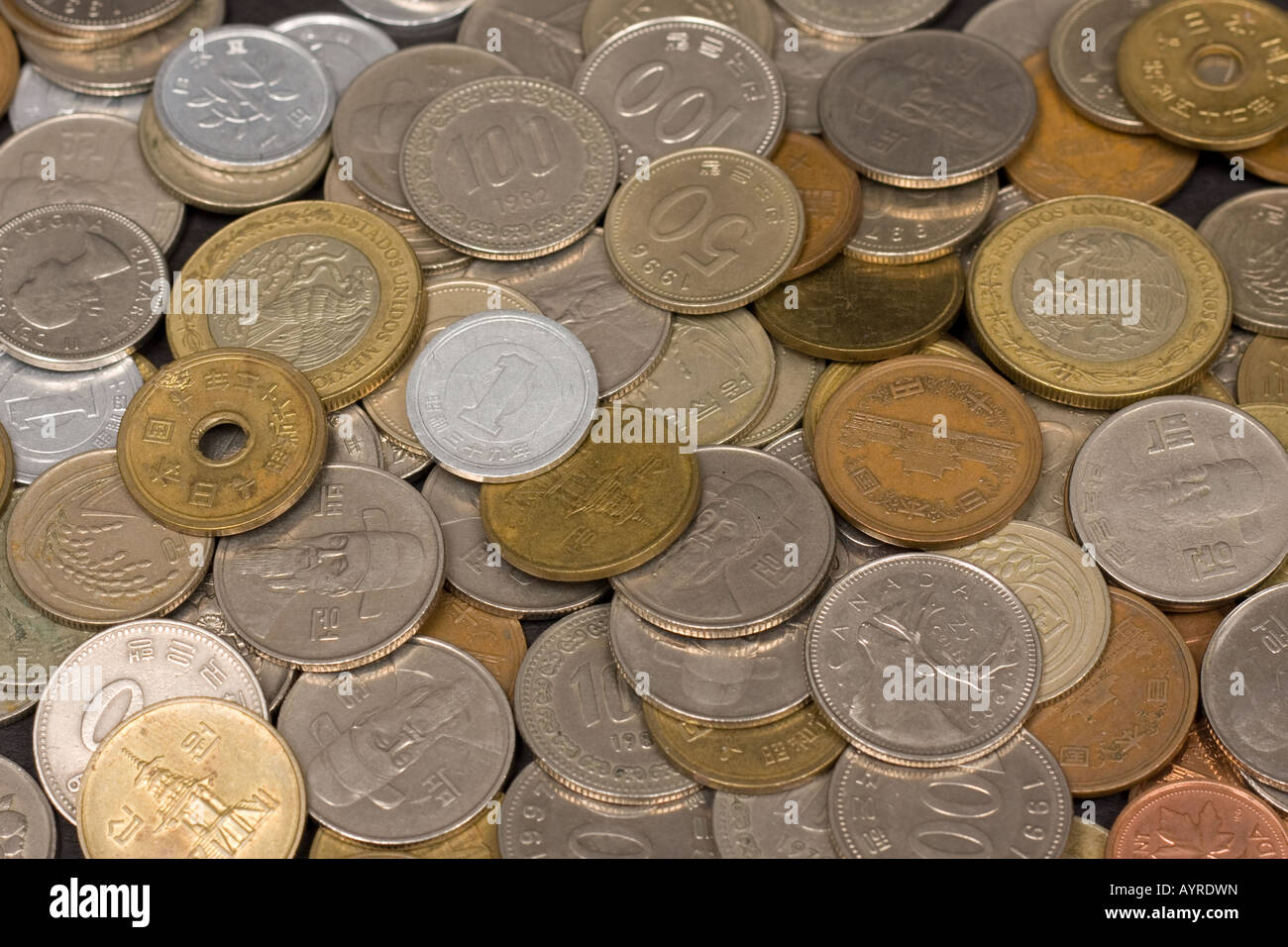 Verschiedene ausländische Münzen Stockfoto