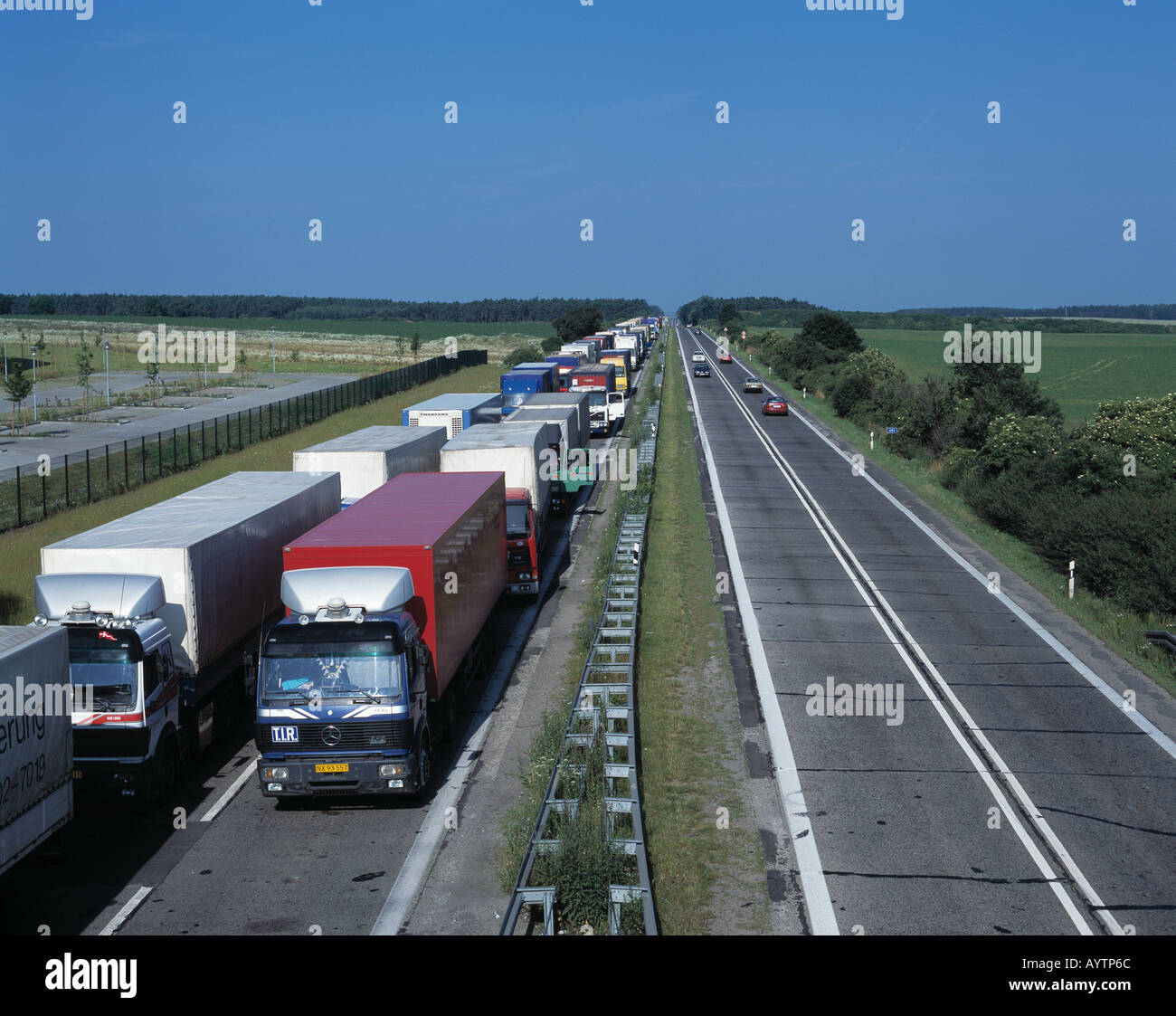 Autobahn A12, LKW-Stau, Grenzübergang Punkt Deutschland Polen, D-Frankfurt an der Oder, Brandenburg Stockfoto