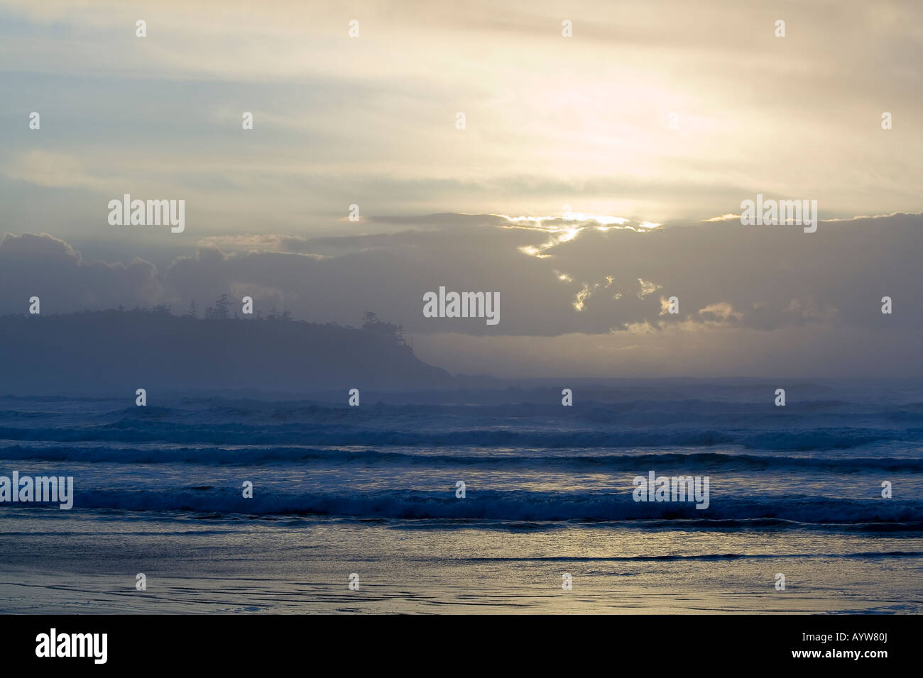 Sonnenuntergang am Cox Bay, Britisch-Kolumbien Tofino. Stockfoto