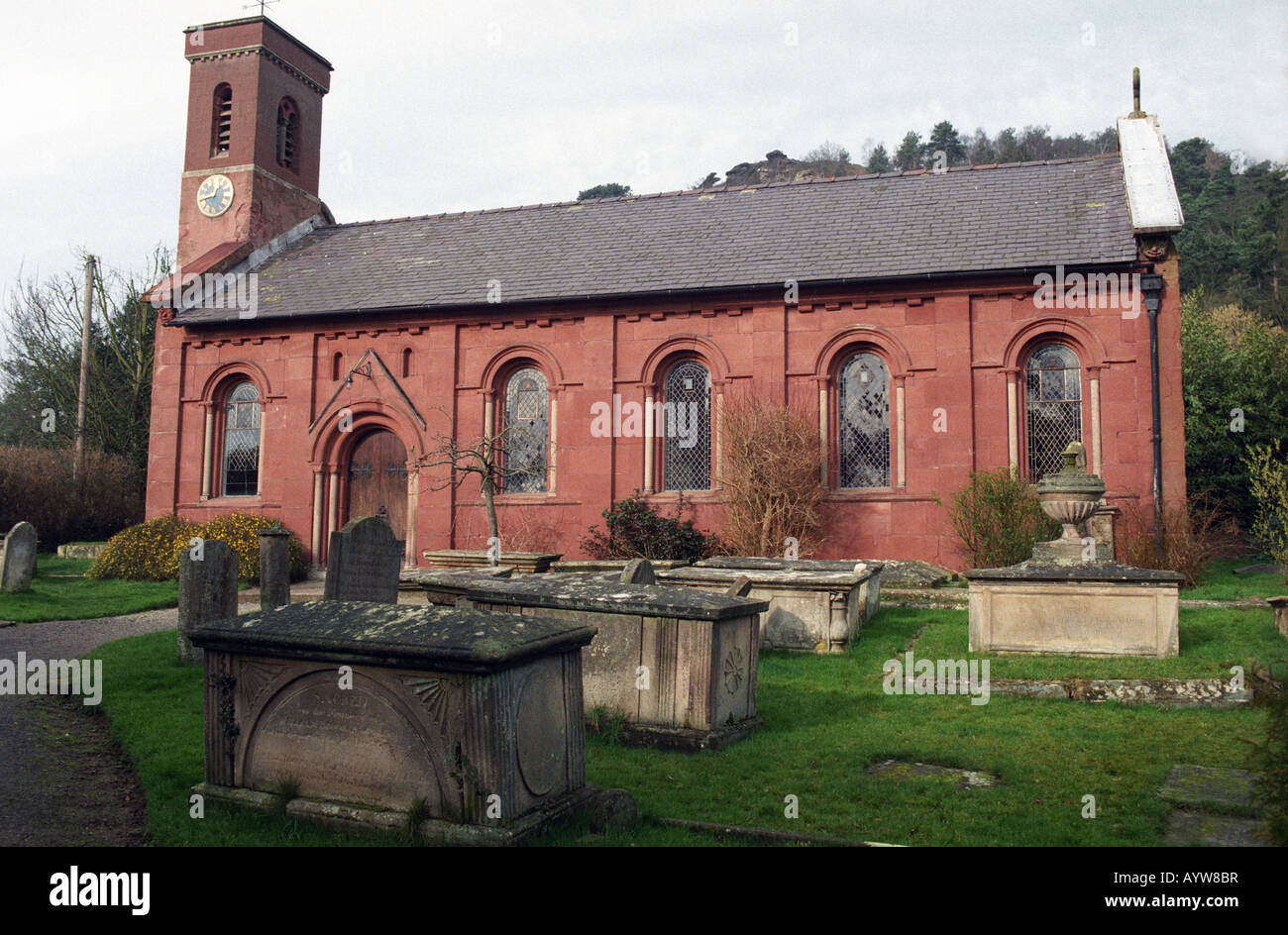 Die alten Sandstein-Kirche am Grinshill in Shropshire Stockfoto