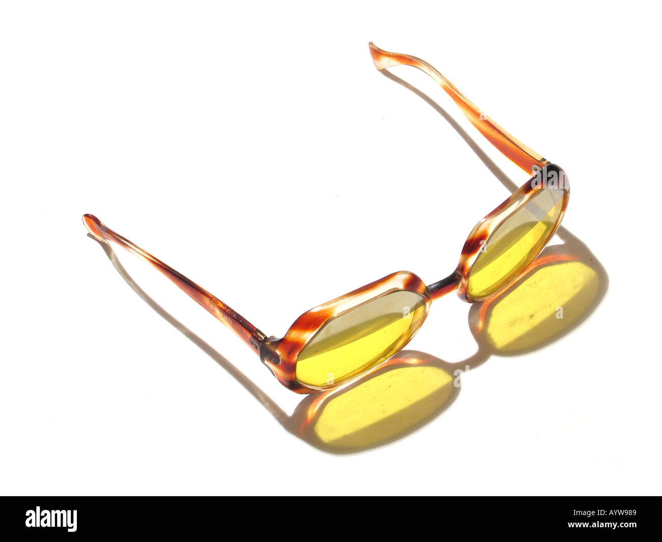 Funky alten Stil gelbe Sonnenbrille Stockfoto