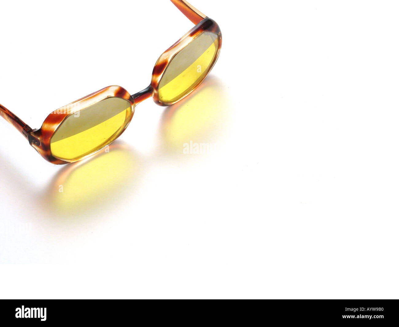 Funky alten Stil gelbe Sonnenbrille Stockfoto