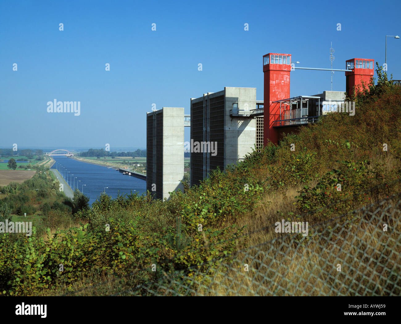 Schiffshebewerk bin Elbe-Seitenkanals in Scharnebeck, Lüneburger Heide, Niedersachsen Stockfoto