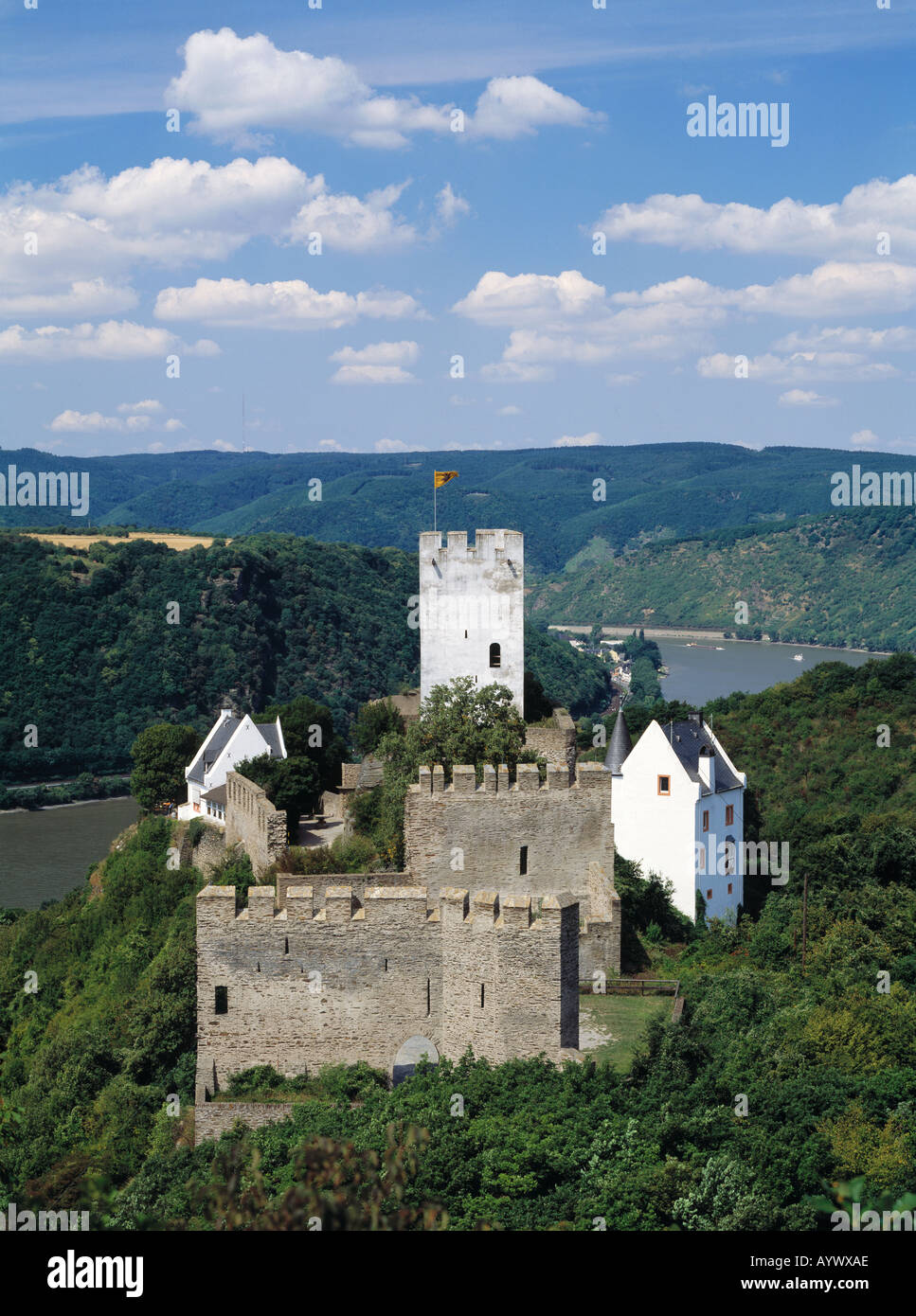 Burg sterrenberg Fotos und Bildmaterial in hoher Auflösung Alamy