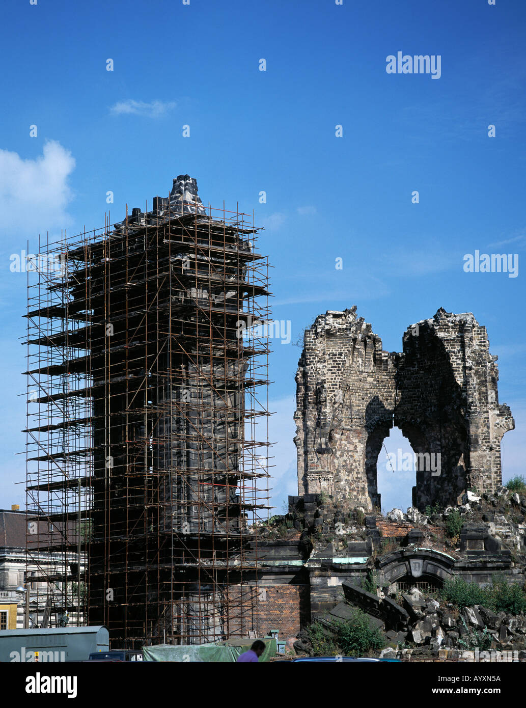 Kirchenruine, Baugeruest, Ruine der Frauenkirche, Dresden, Elbe, Sachsen Stockfoto