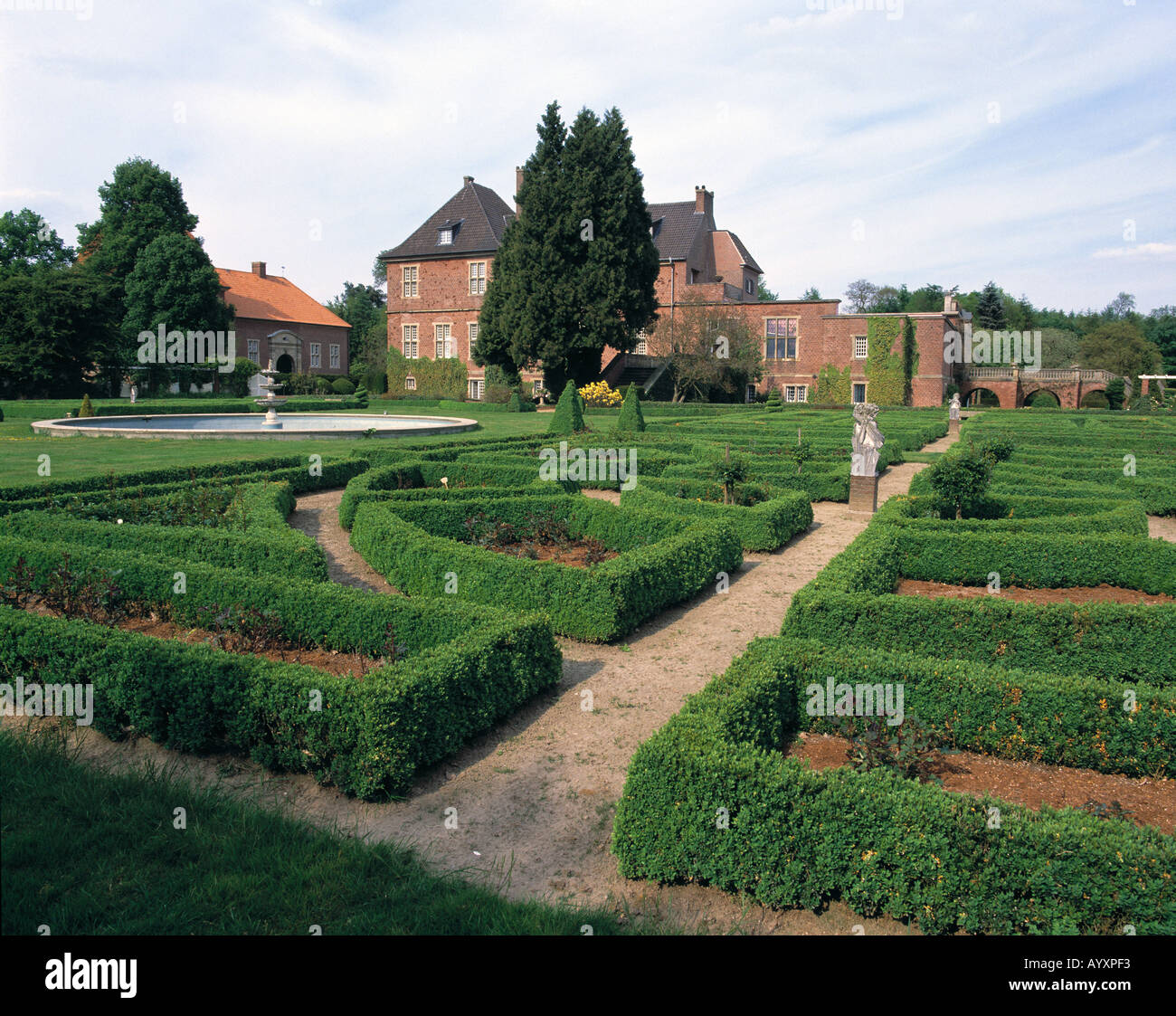 Italienischer Garten Mit Schloss Kalbeck in Uedem, Niederrhein, Nordrhein-Westfalen Stockfoto