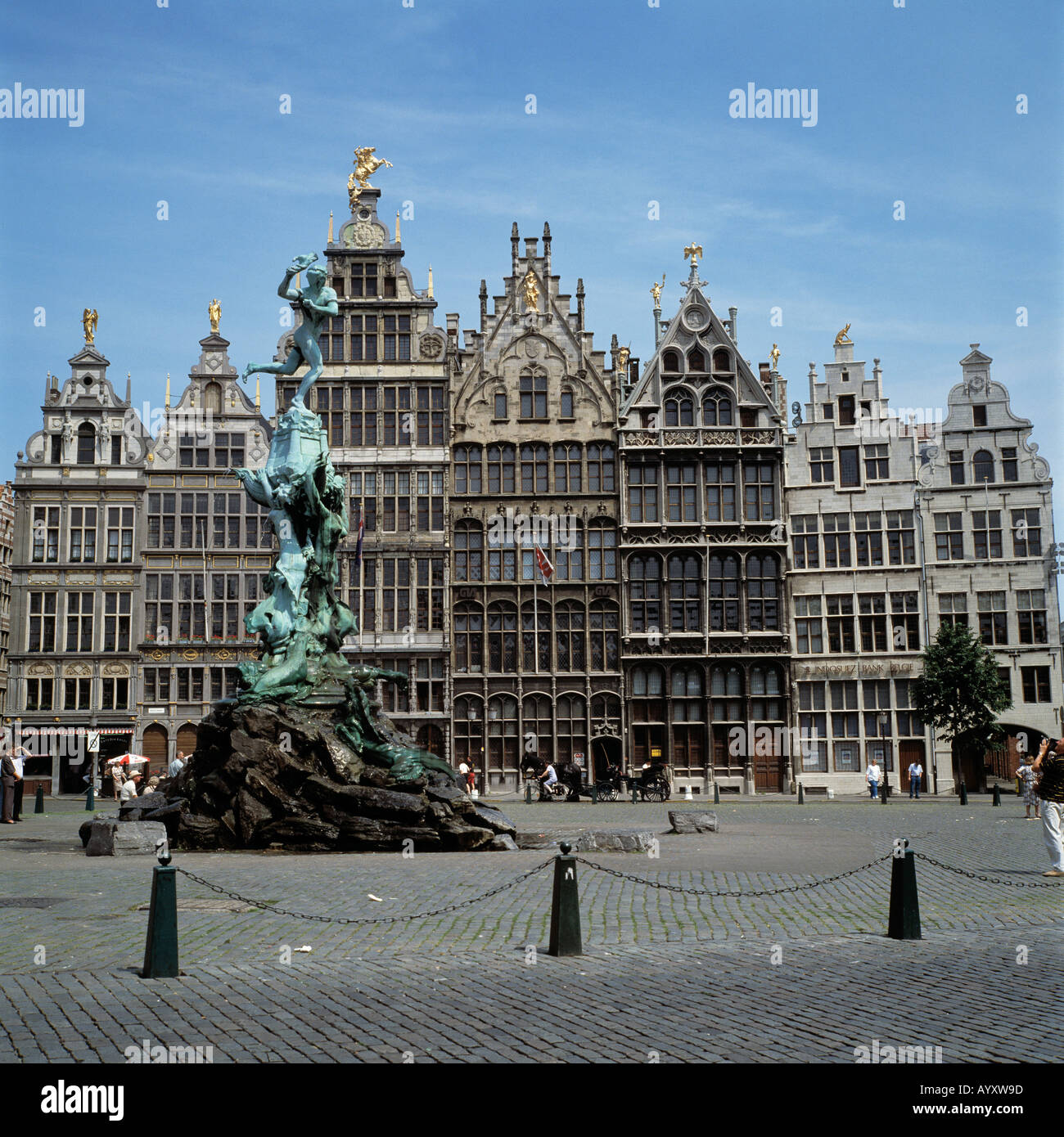 Marktplatz Und Gildehaeuser in Antwerpen Stockfoto