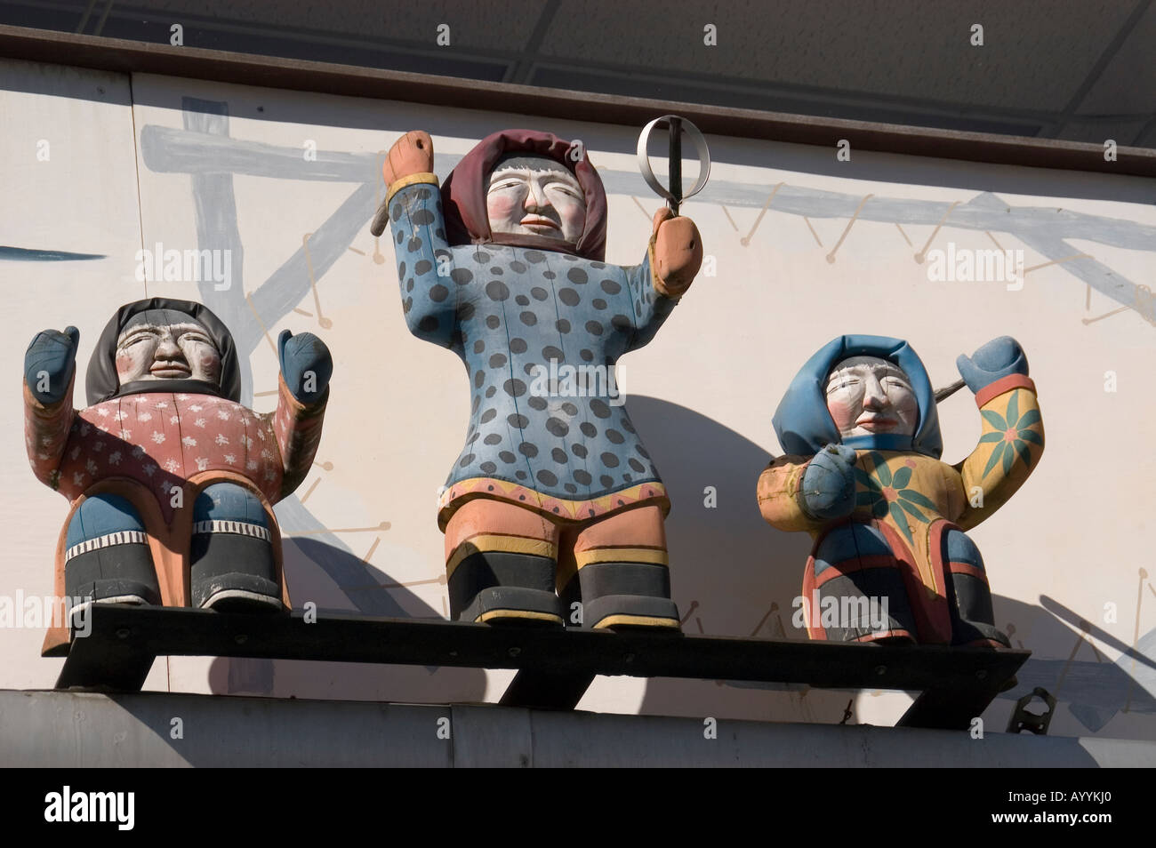 Schnitzereien von Alaska Natives Werbung Geschenkeladen Anchorage Alaska No-Property-release Stockfoto