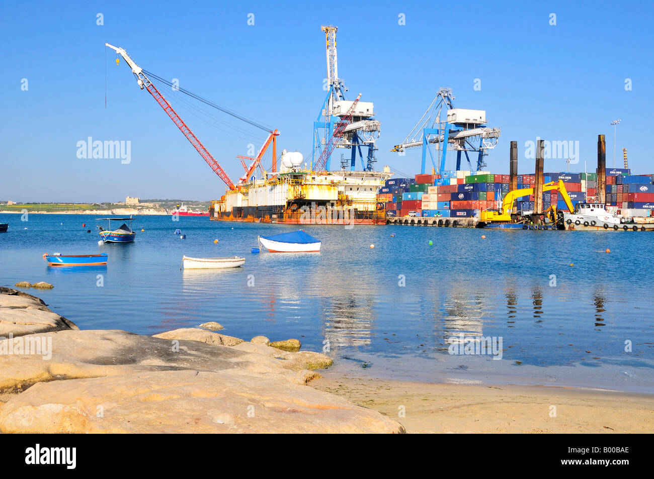 Dock-Hof, waren Hafen Malta Stockfoto