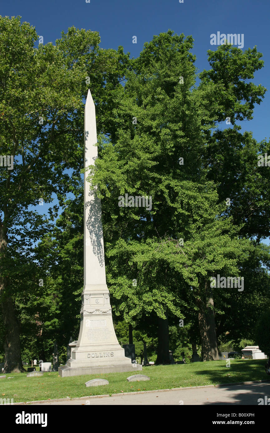 John Alexander Collins Grab Website Obelisk Denkmal Waldfriedhof Dayton Ohio Stockfoto