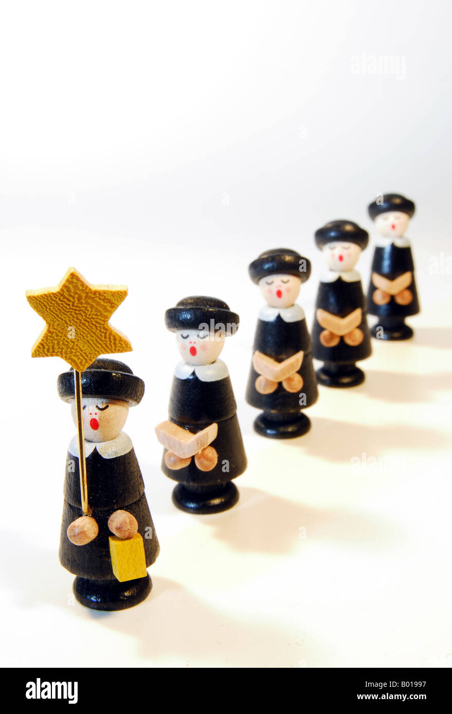 Geschnitzte Weihnachtsfiguren Chor Stockfoto