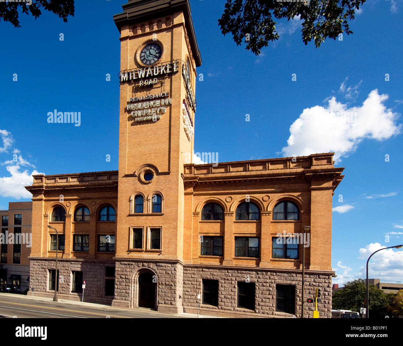 Die historischen Milwaukee Straße Depot erzielt worden in ein qualitativ hochwertiges Tourist und Business Hotel in der Innenstadt von Minneapolis MN Stockfoto