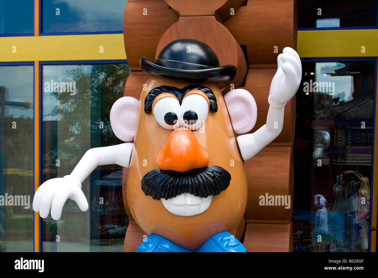 Mr. Potato Head Statue im Downtown Disney Marketplace in Orlando Florida USA Stockfoto