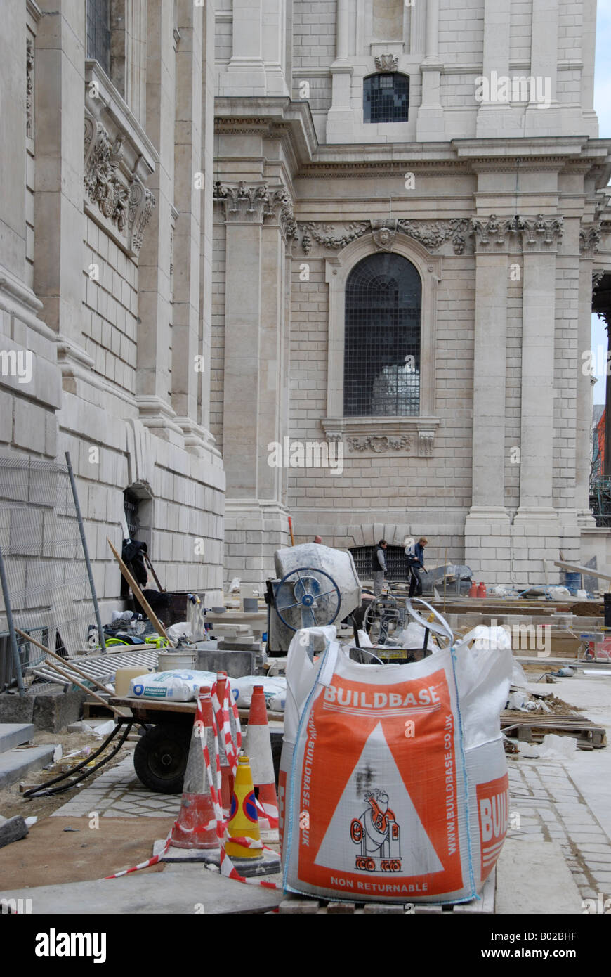 Restaurierungsarbeiten am St Pauls Cathedral London Stockfoto