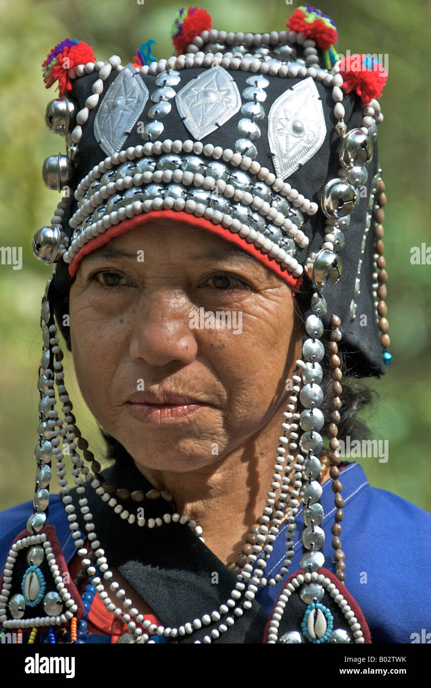 Porträt rot Akha Hügel Stamm Frau Chiang Rai Provinz Nord-Thailand Stockfoto