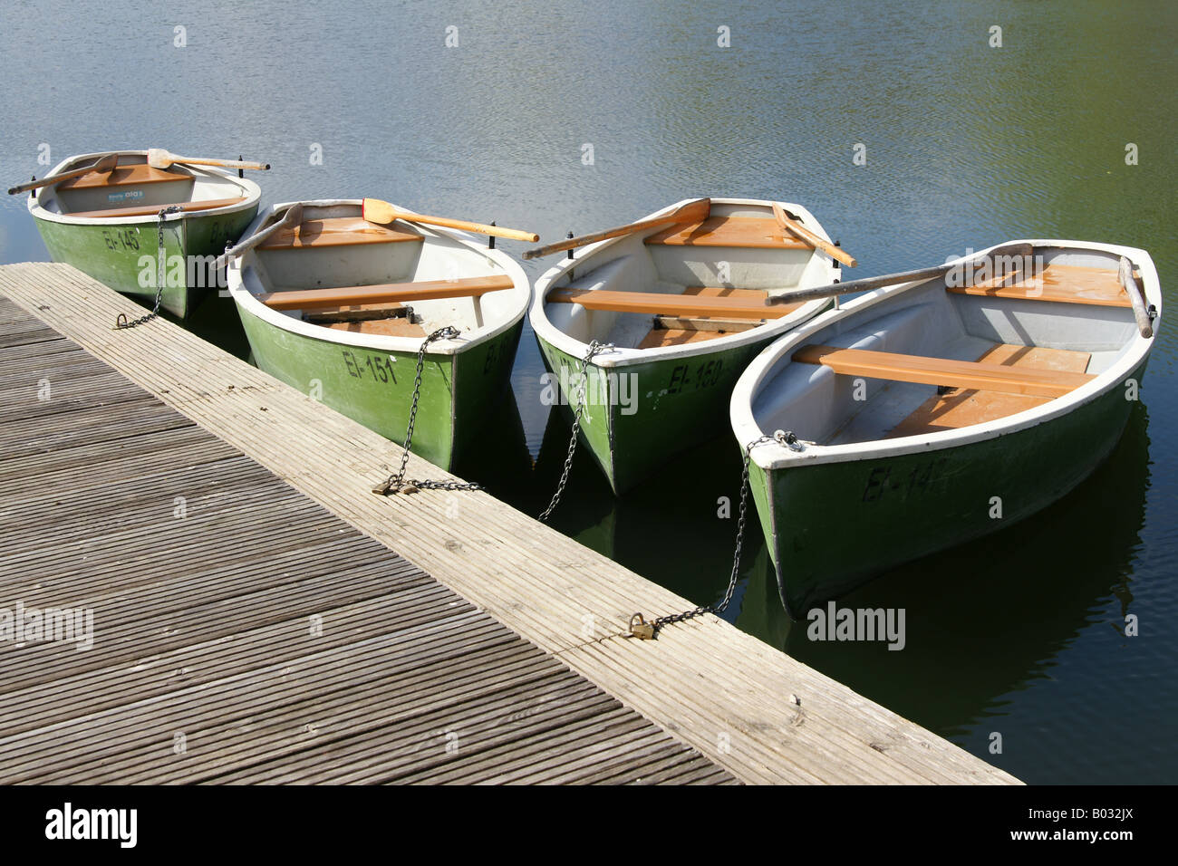 Ruderboot bild -Fotos und -Bildmaterial in hoher Auflösung – Alamy