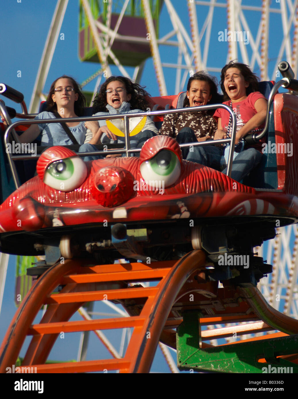 Messegelände, Jahrmarkt-Achterbahn. Stockfoto