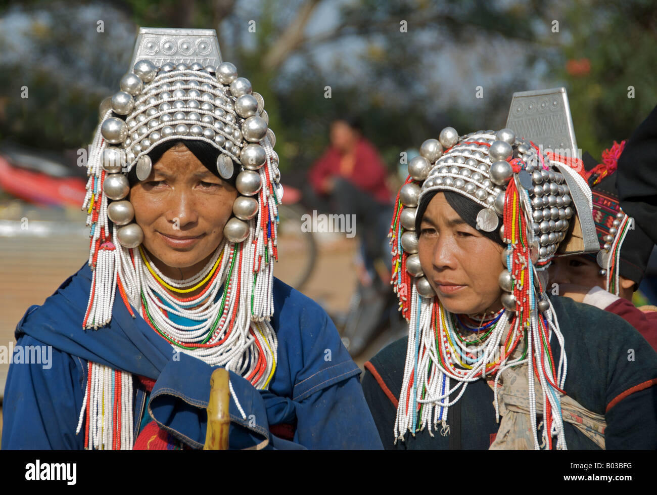 Zwei Akha Hill Tribe Frauen Mai Salong Chiang Rai Provinz Northern Thailand Stockfoto