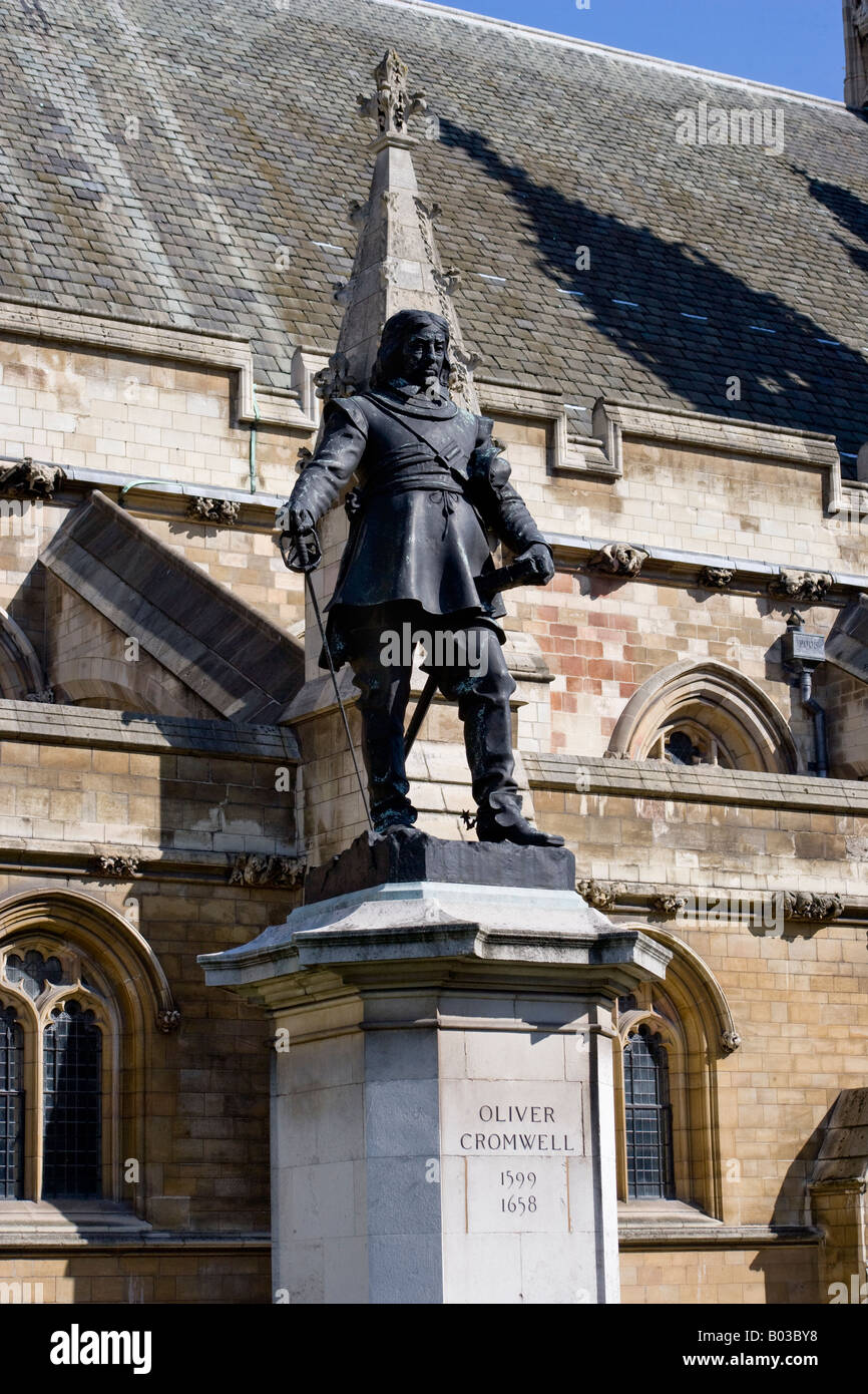 Oliver Cromwell Statue Parliament Square London Stockfotografie - Alamy